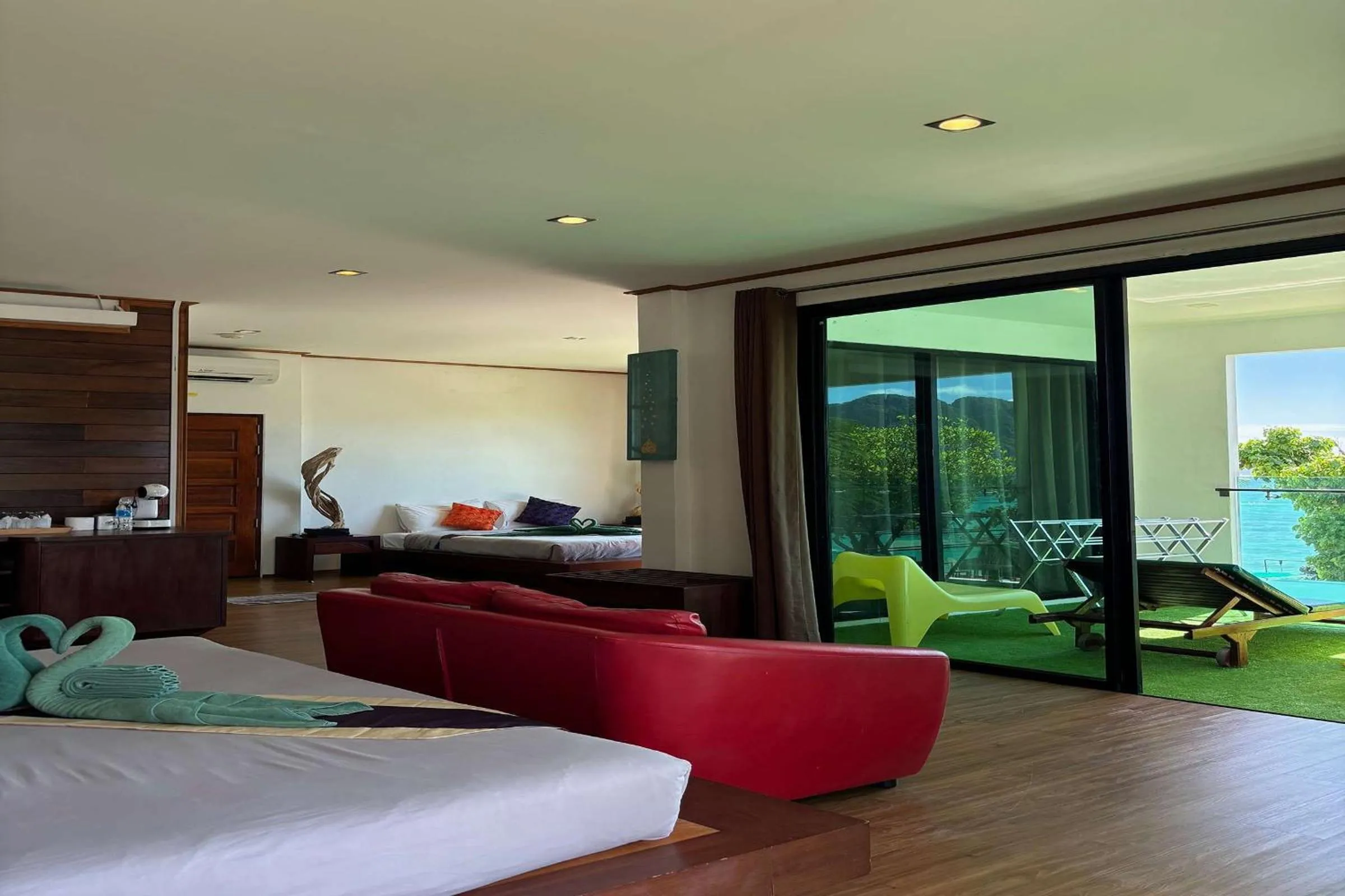 Family Room in Paradise Resort Phi Phi