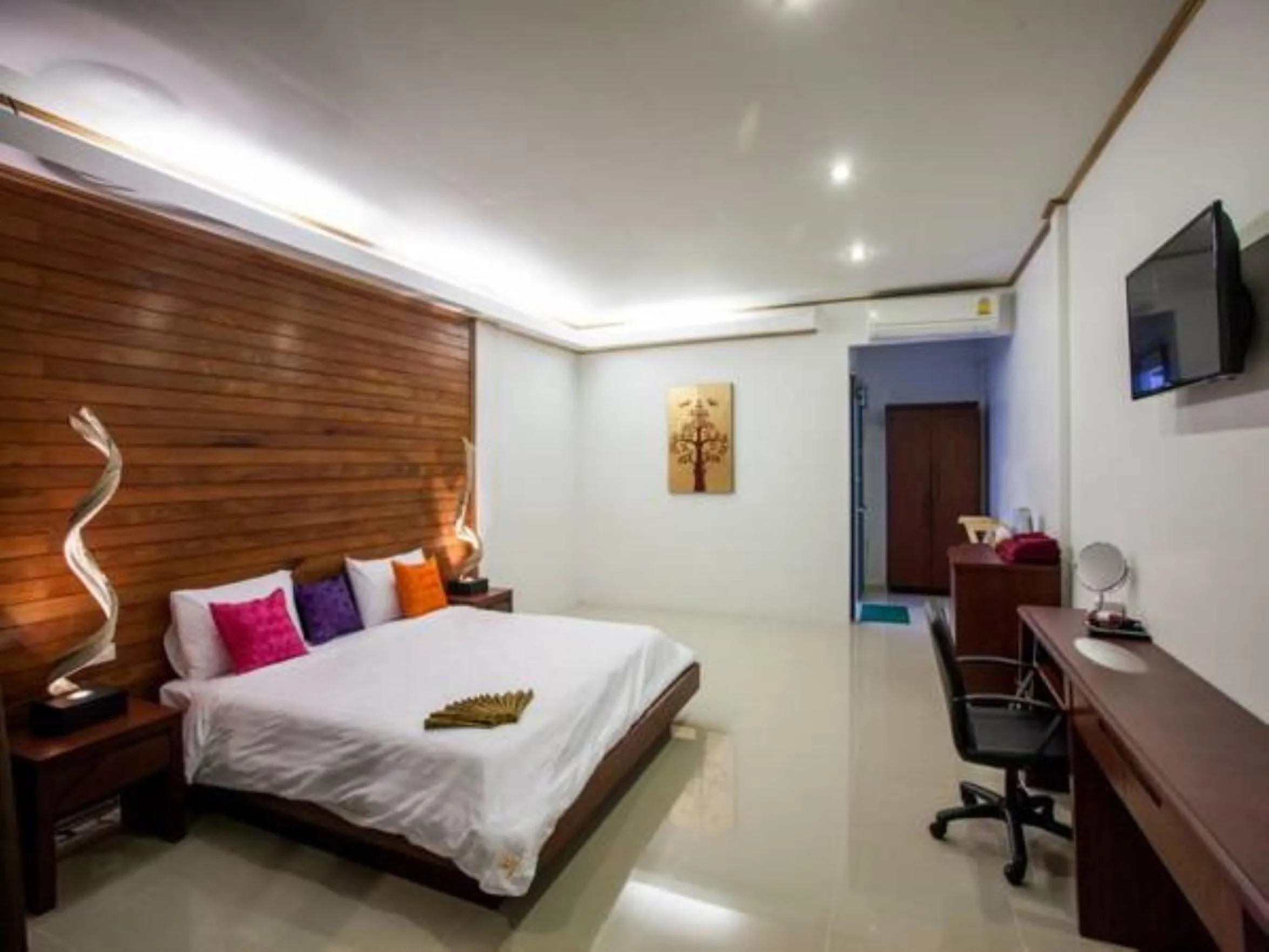 Thai Modern Apartment in Paradise Resort Phi Phi