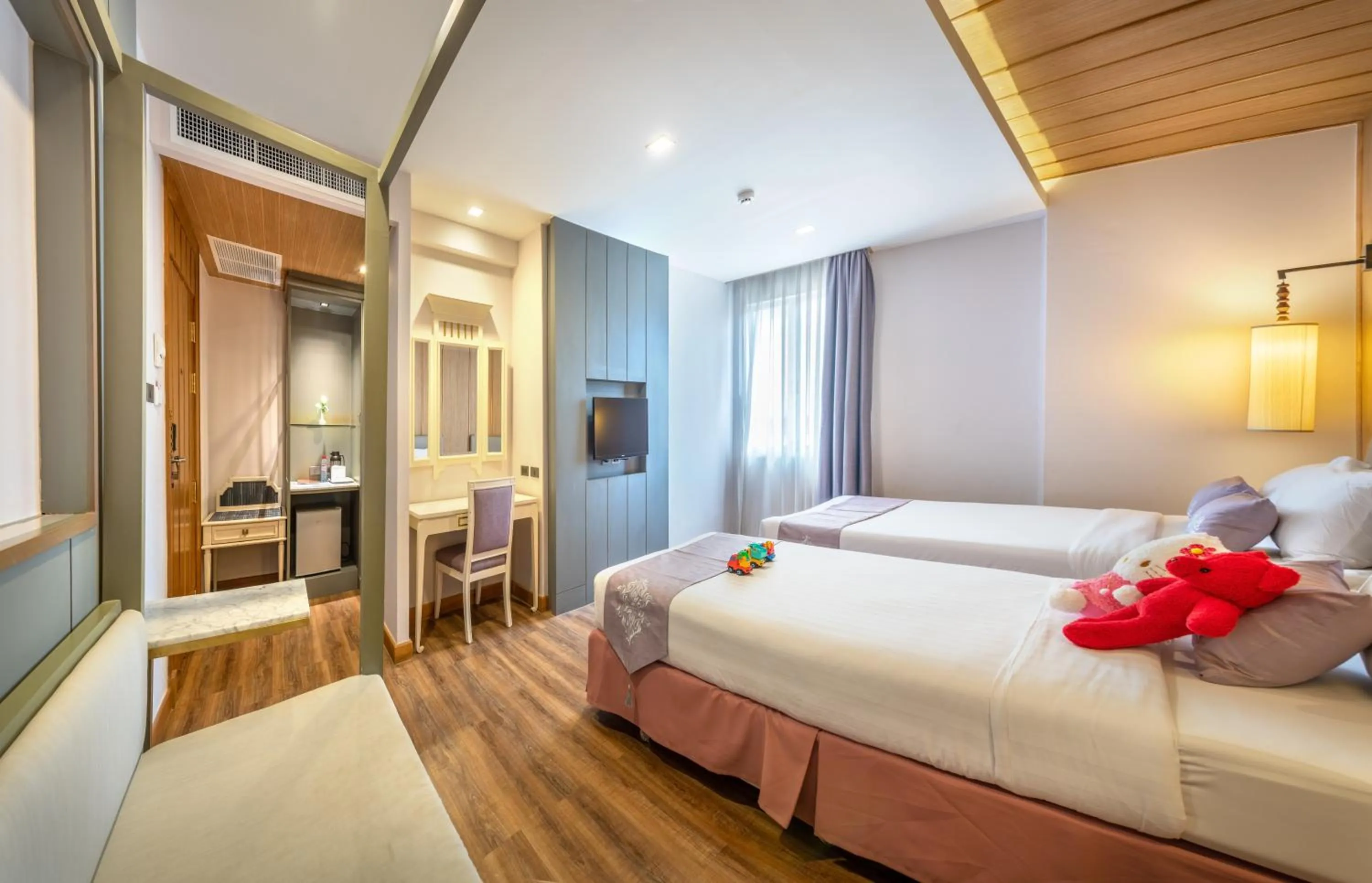 Superior Twin Room in Royal Rattanakosin Hotel - Near Grand Palace & Khaosan Road