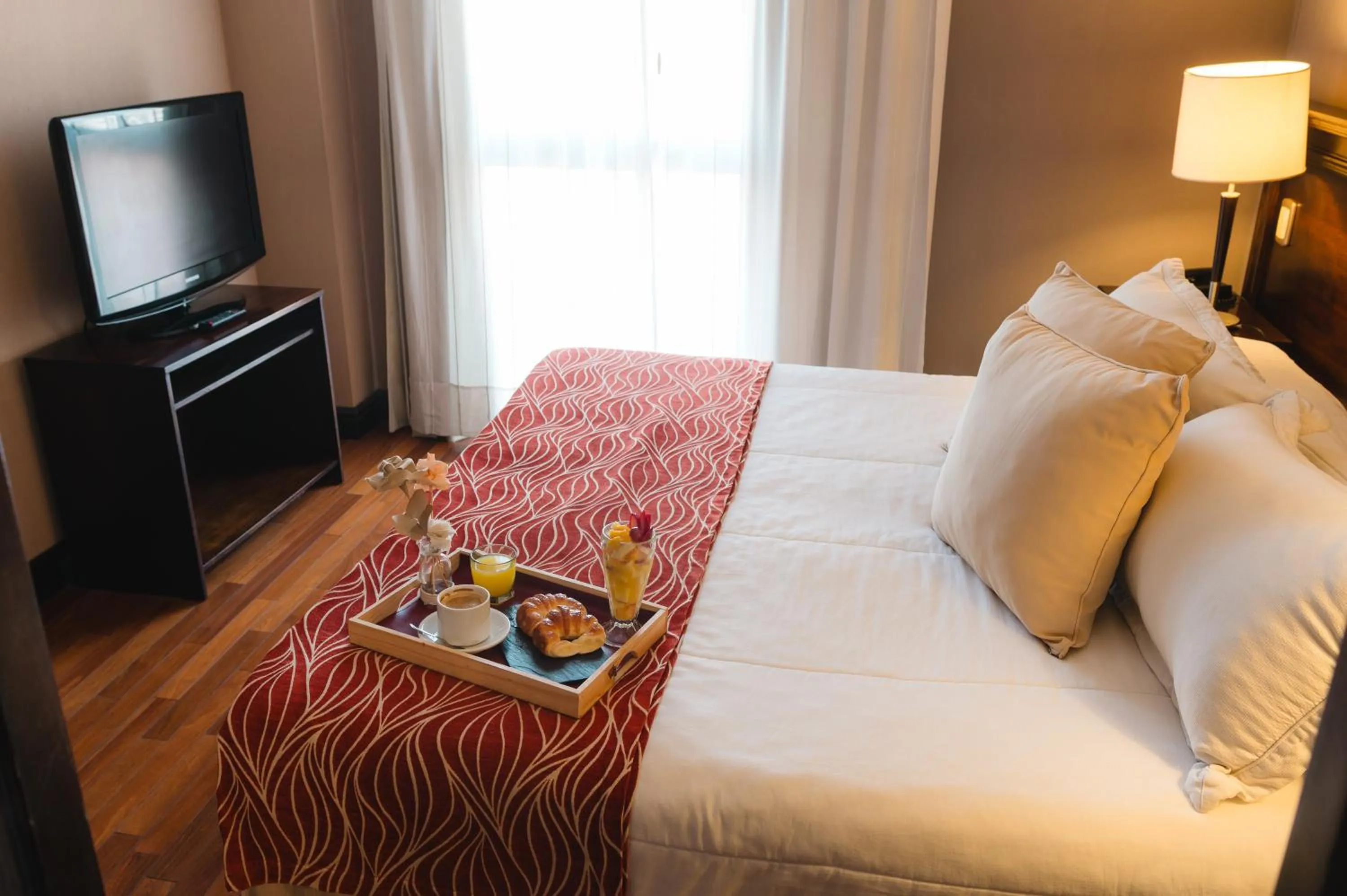 Superior Triple Room - single occupancy in Premium Tower Suites Mendoza