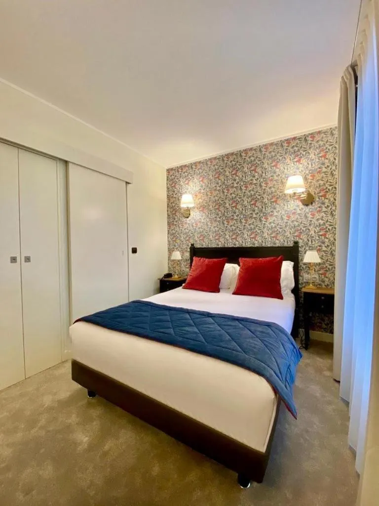 Single Room in Hôtel de Sèvres