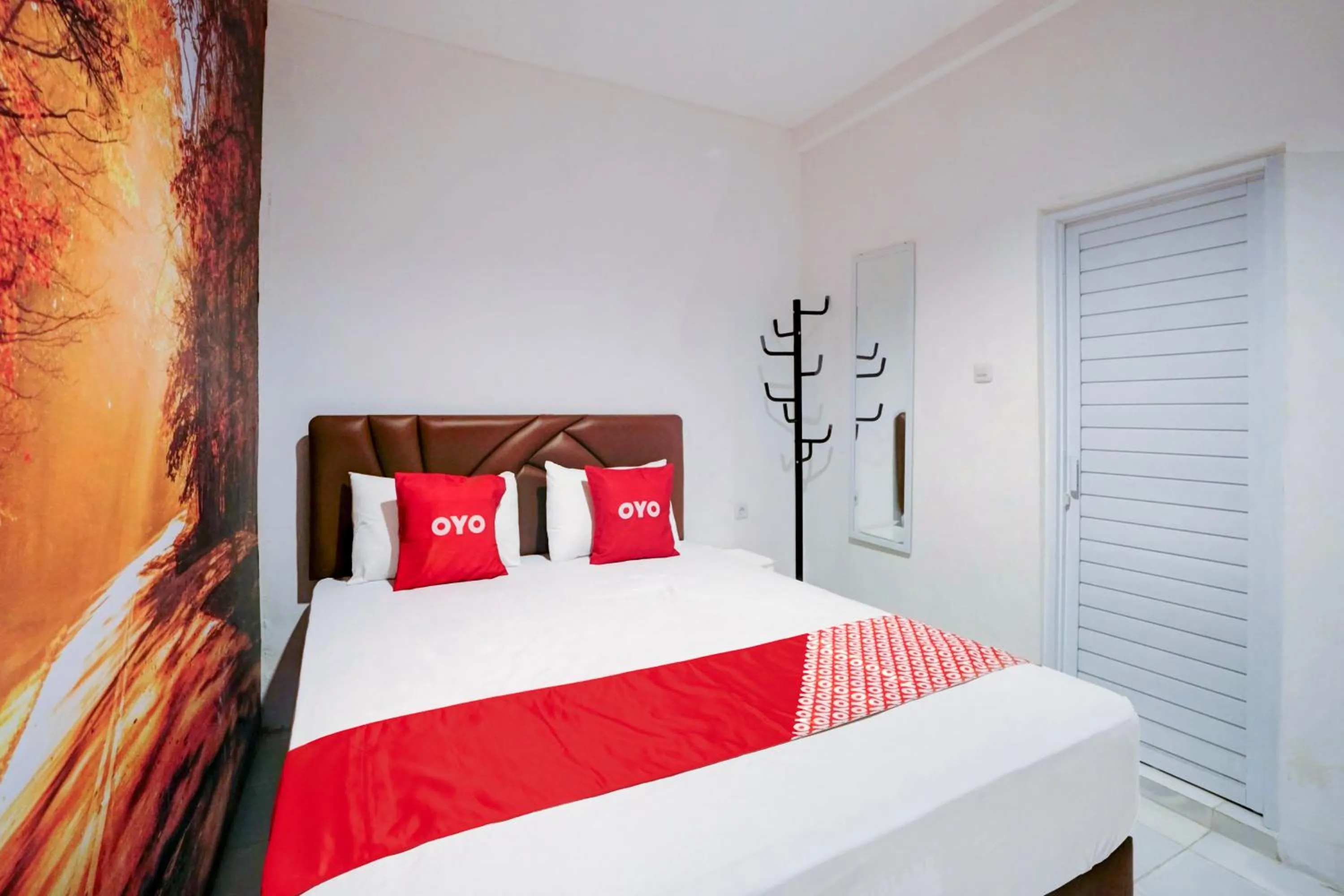 Standard Double Room in Hotel O Nawangwulan