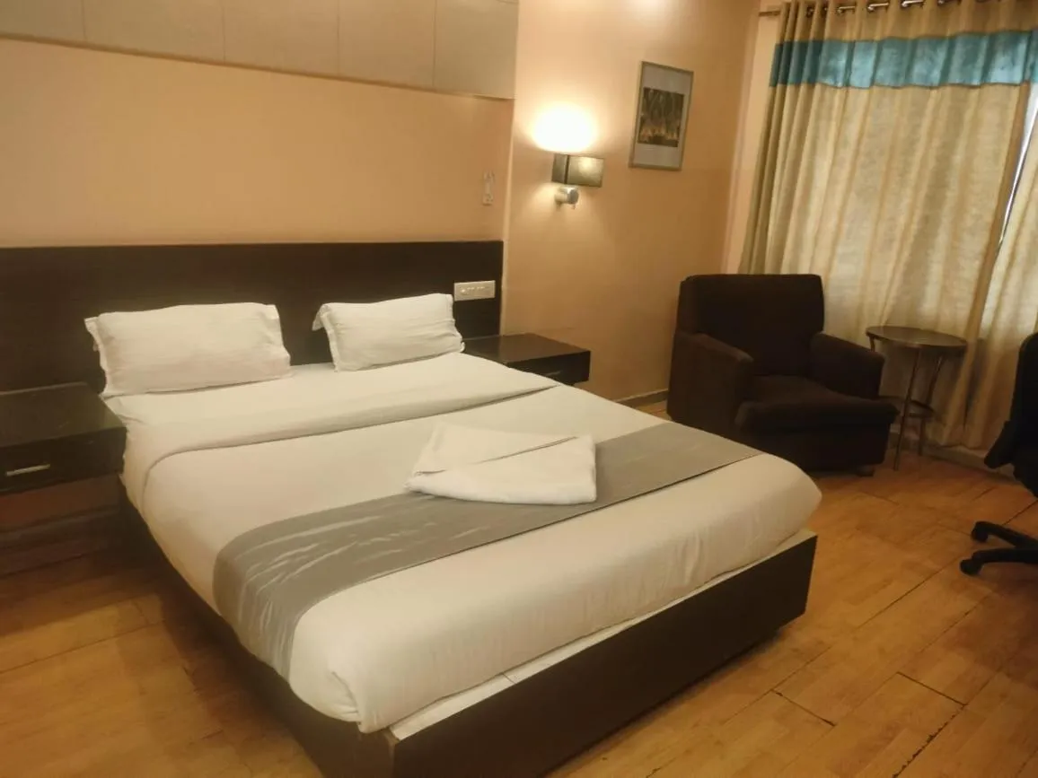 Deluxe Double Room in Hotel Saiprakash
