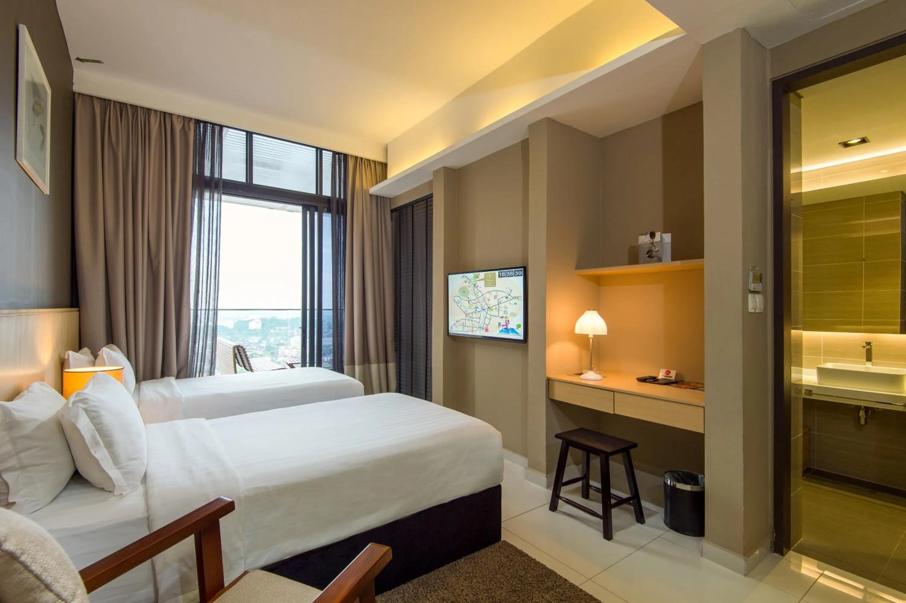 Executive Twin Room with Balcony  in The Pines Melaka