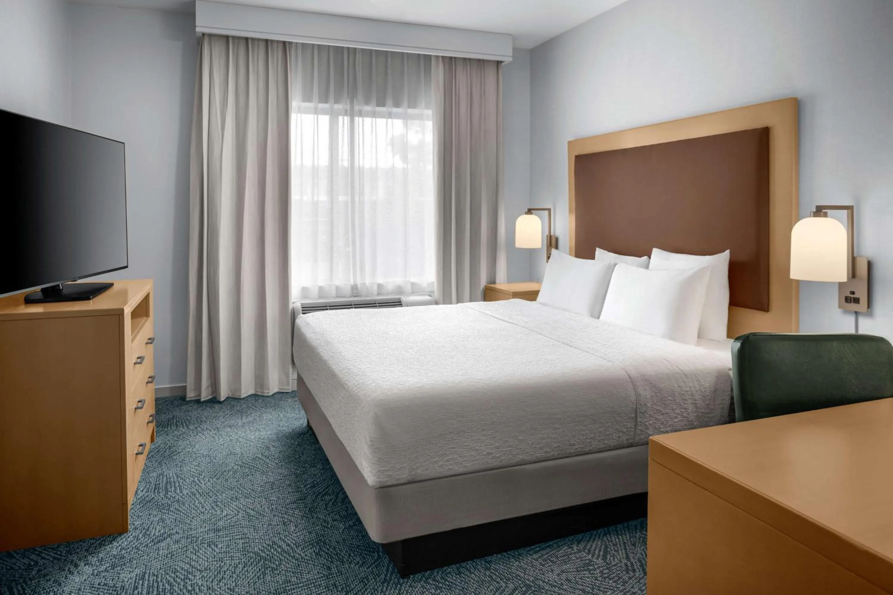 Standard King Room - Non-Smoking  in Homewood Suites by Hilton Anaheim Conv Ctr/Disneyland Main