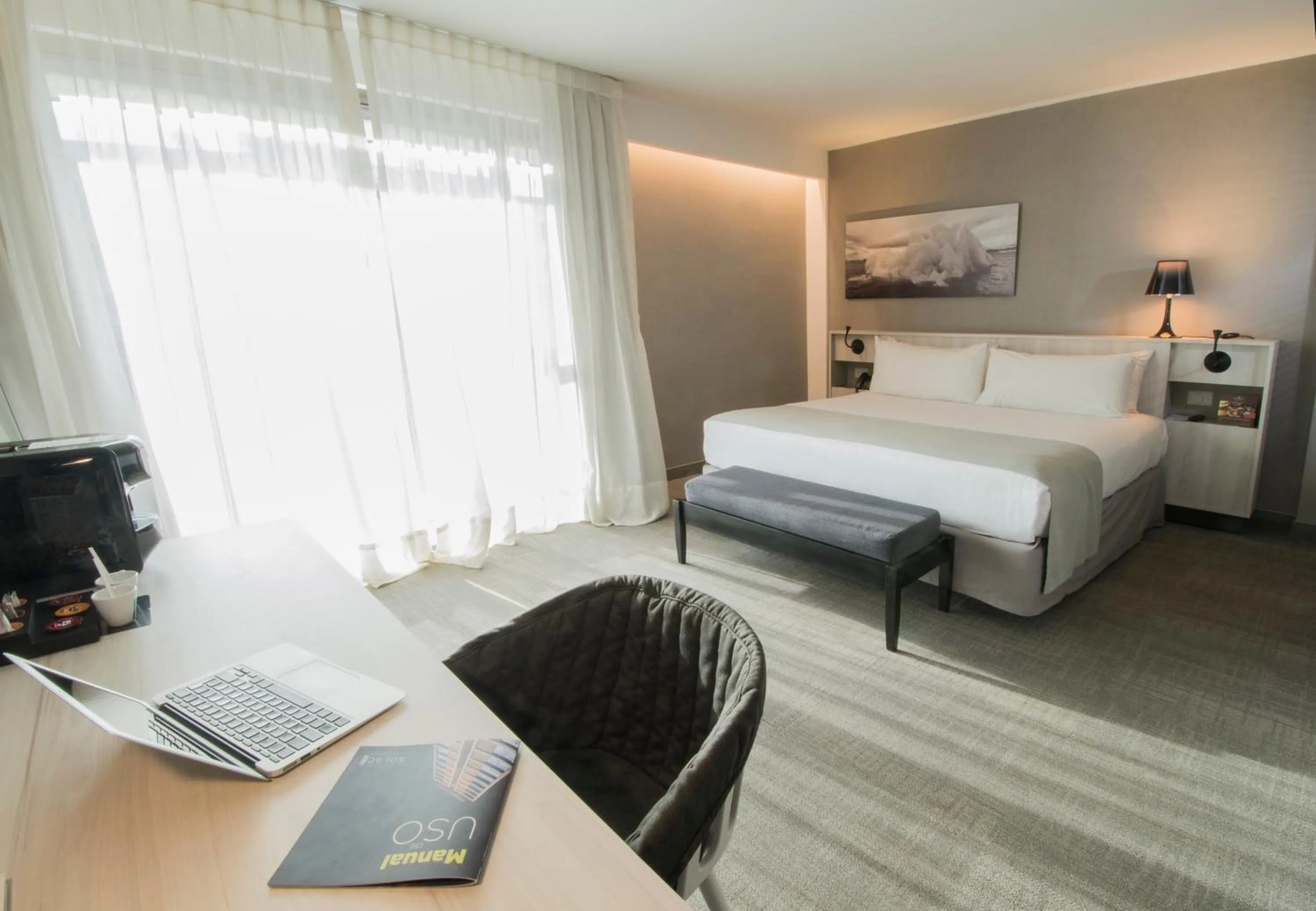 Superior King Room in Solace Hotel Santiago