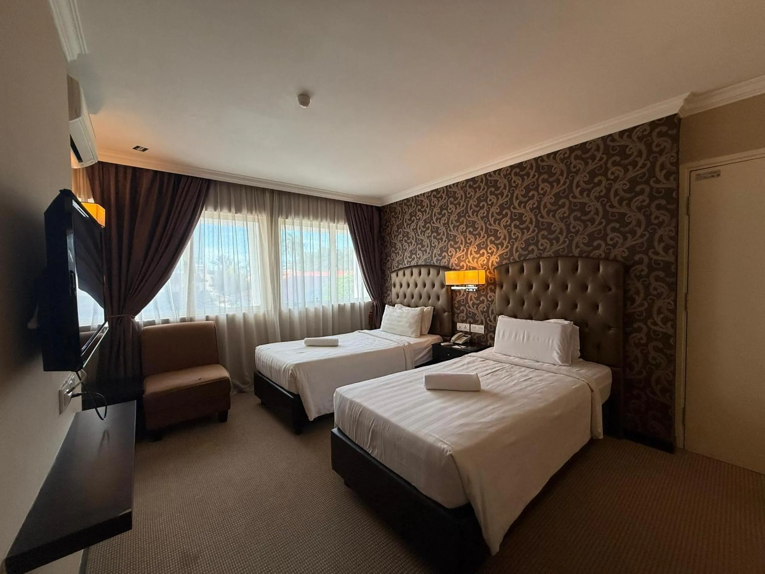Deluxe Twin Room in Merchant Hotel
