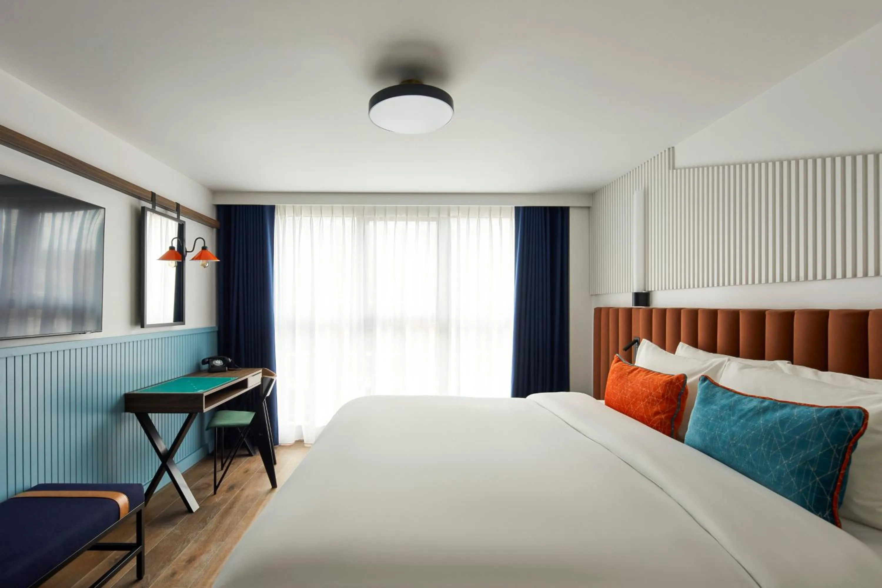 Standard King Room in Hotel Indigo London Clerkenwell by IHG