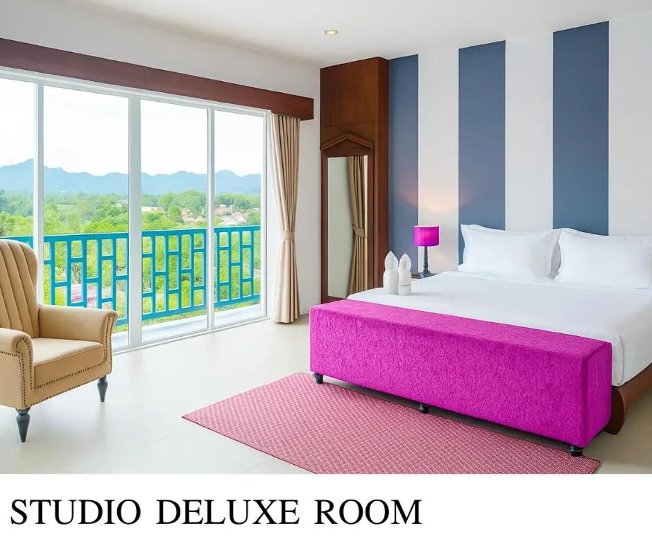 Deluxe Studio Double Room in The Bridge Residence Hotel