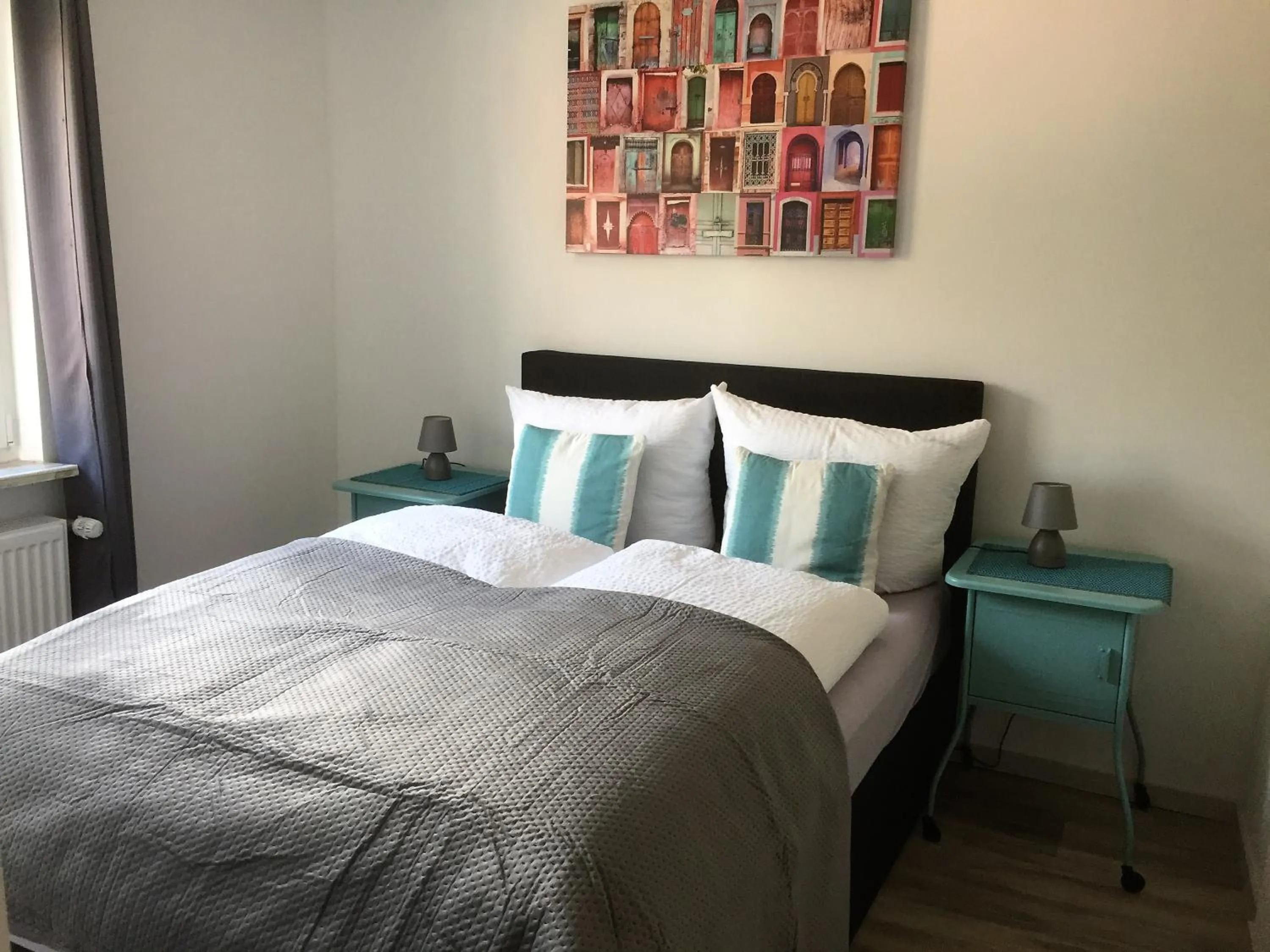 Double Room with Private Bathroom - single occupancy in Haus am Burggraben