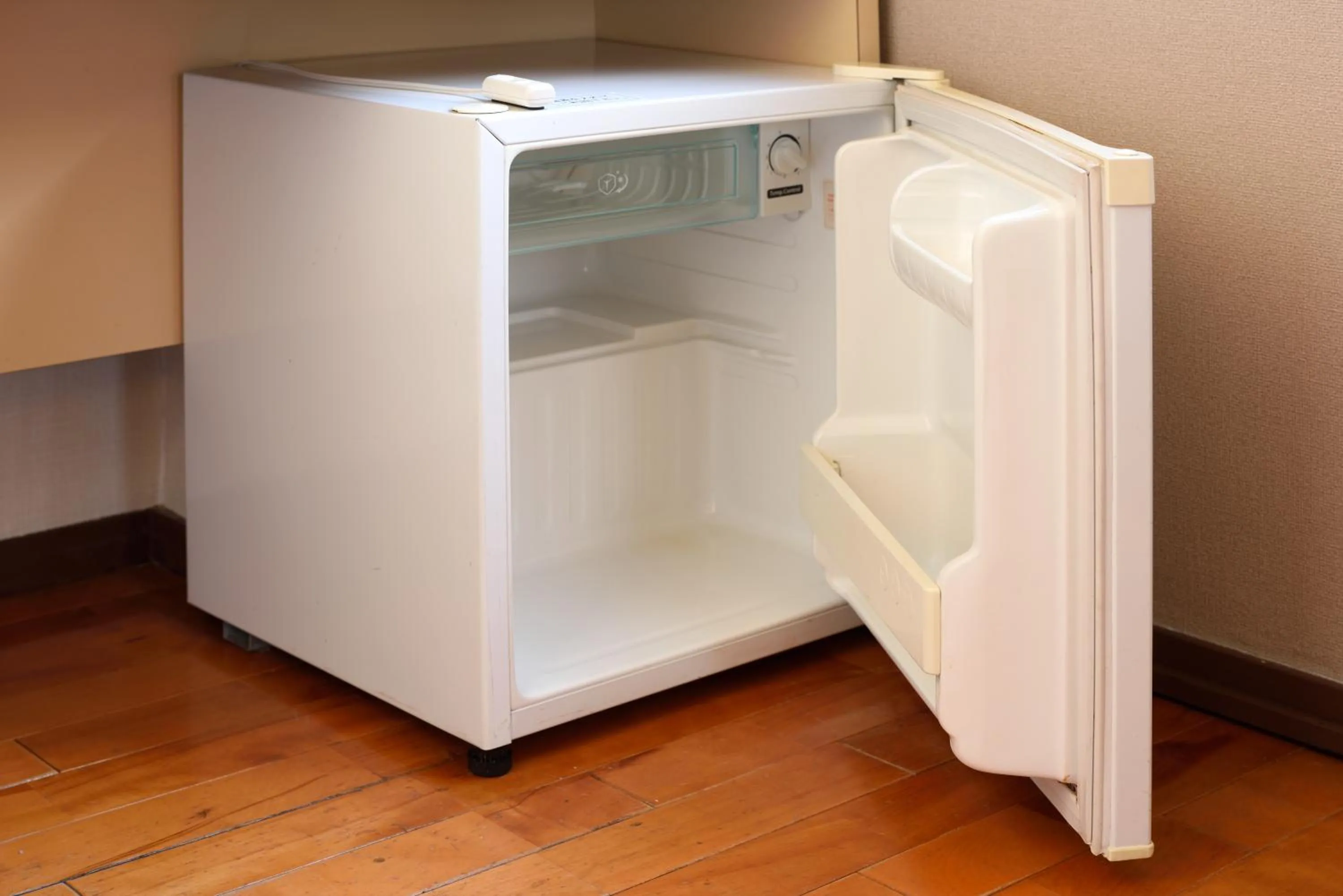 Double Room with Small Double Bed - Smoking in Morioka New City Hotel