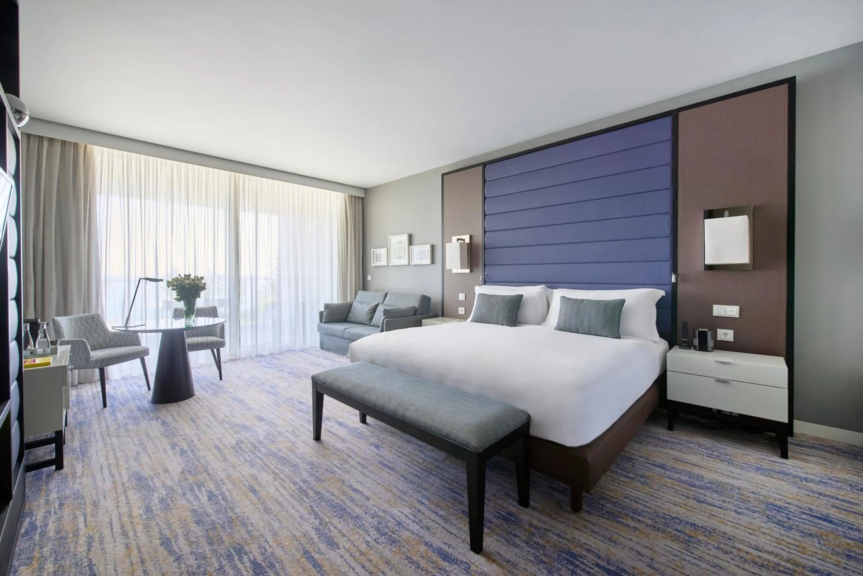 Junior King Suite with Ocean View in InterContinental Cascais-Estoril by IHG