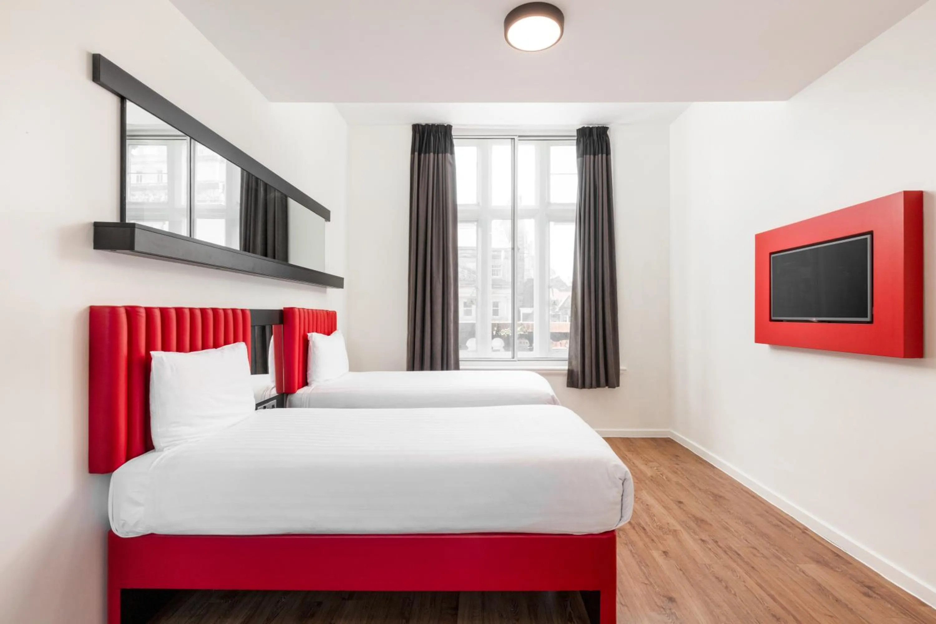 Twin Room in Tune Hotel Liverpool