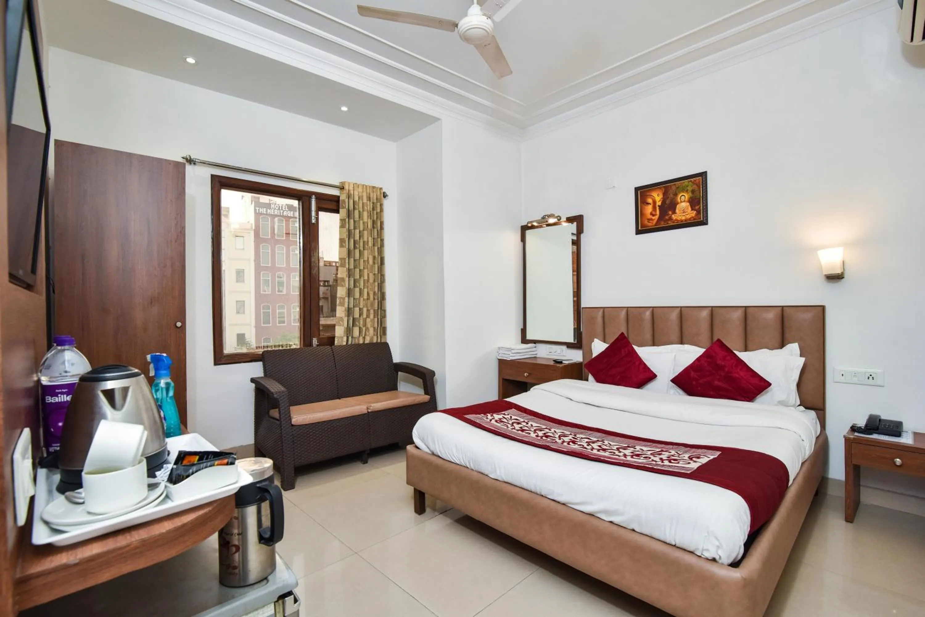 Superior Double Room in Hotel Sapphire Opposite Golden Temple