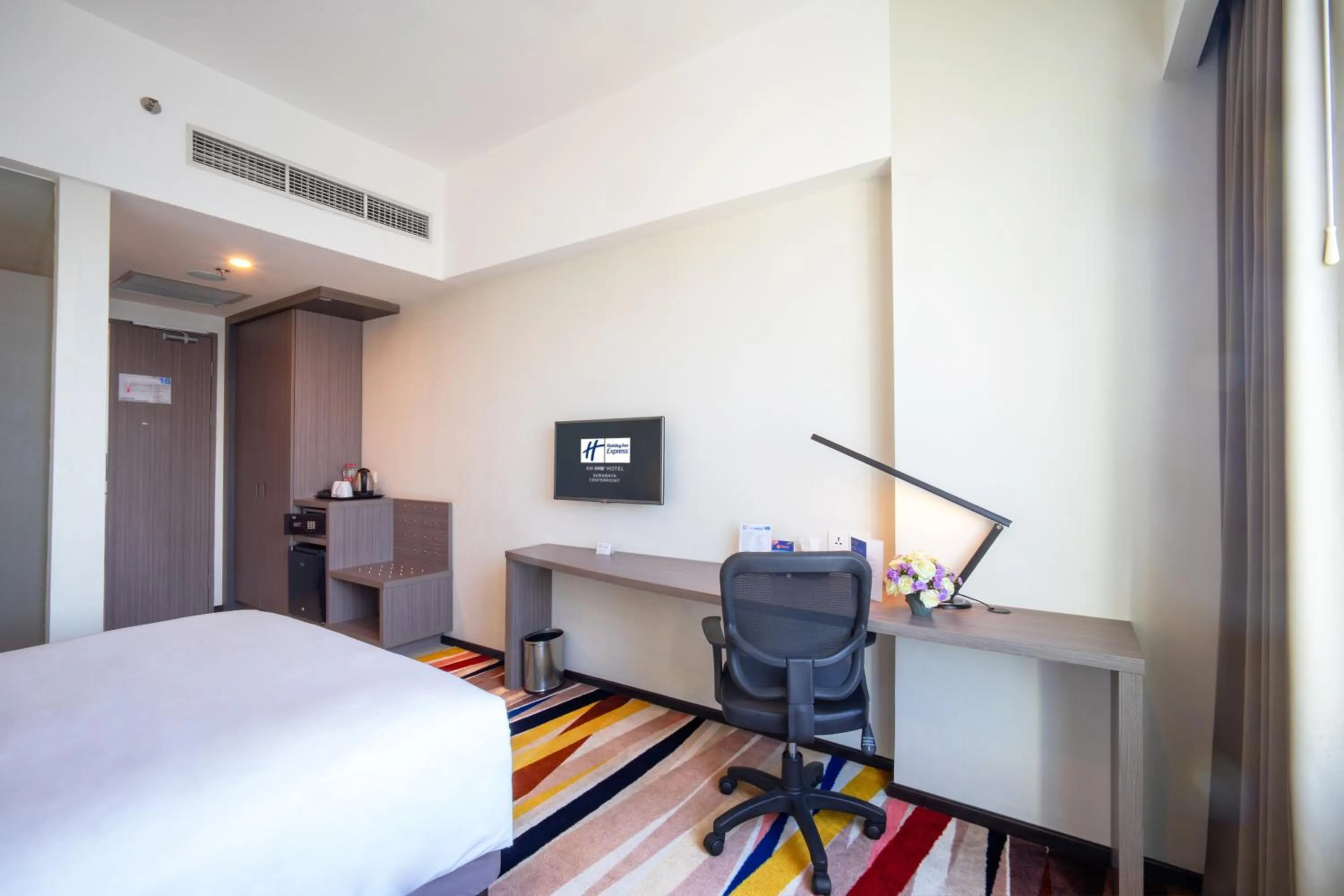 Standard Room with Free Breakfast in Holiday Inn Express Surabaya CenterPoint by IHG