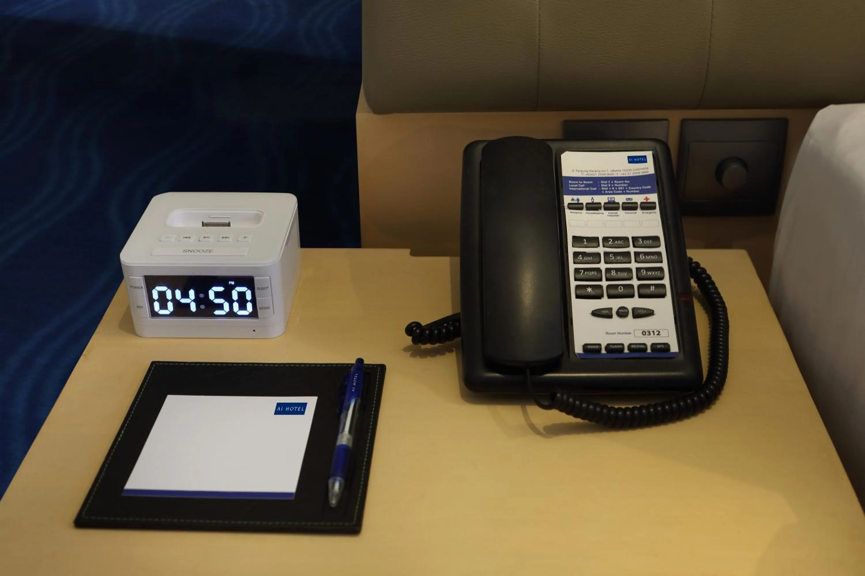 Standard Queen Room in AI Hotel Jakarta Thamrin