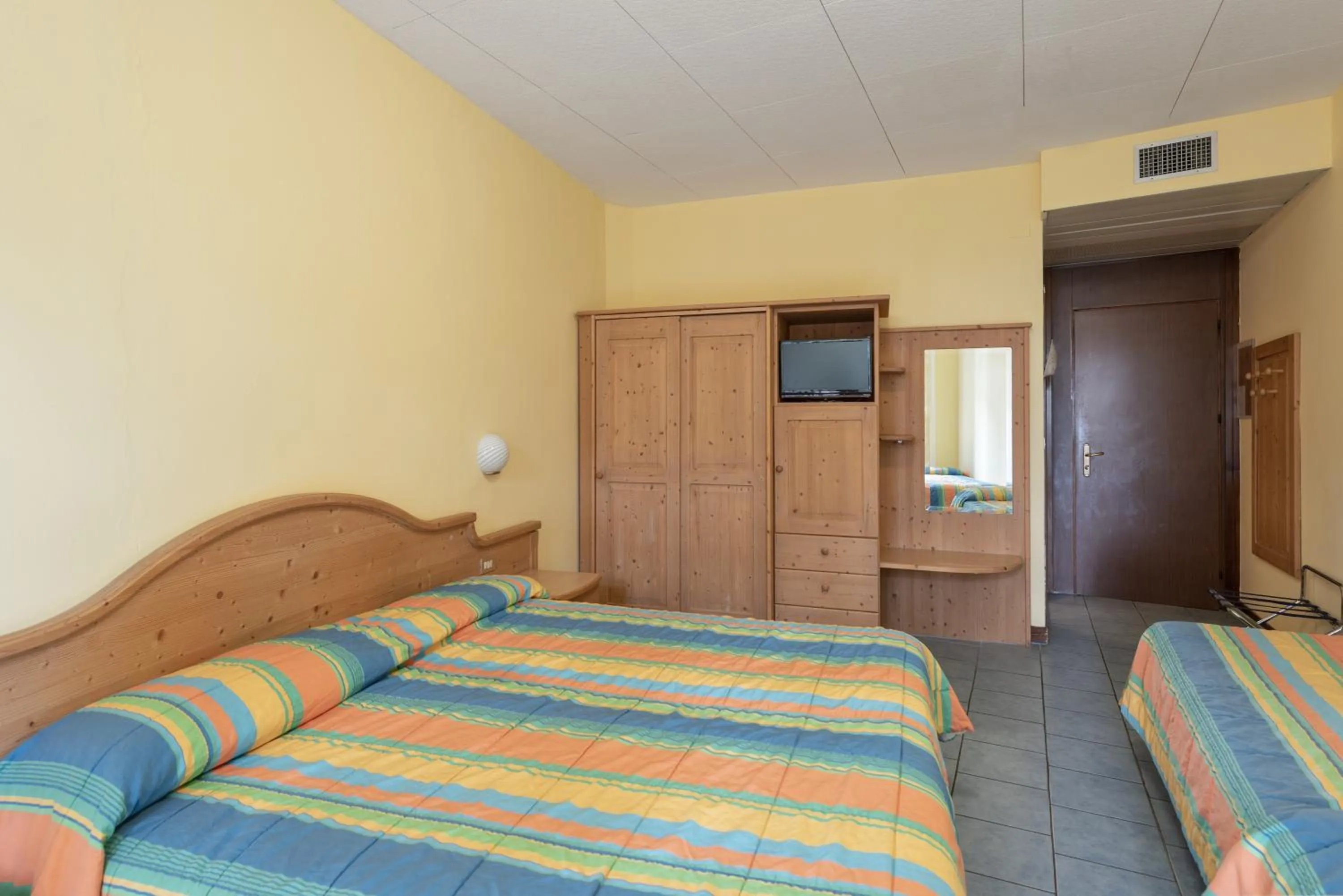 Triple Room in Hotel Marco Polo