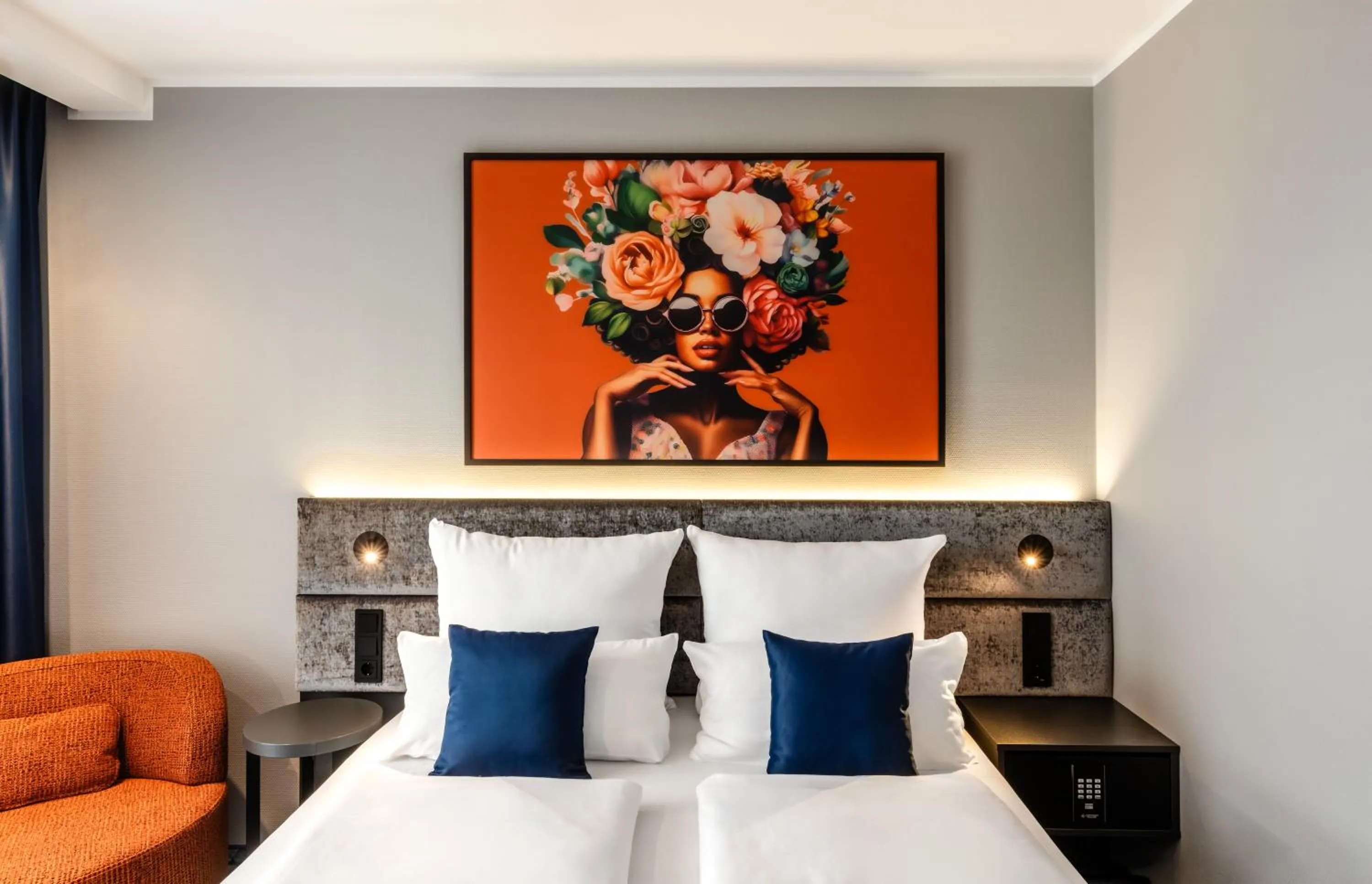 Comfort Plus Queen Room with Walk-In Shower - Upper Floor in Aiden by Best Western Velbert