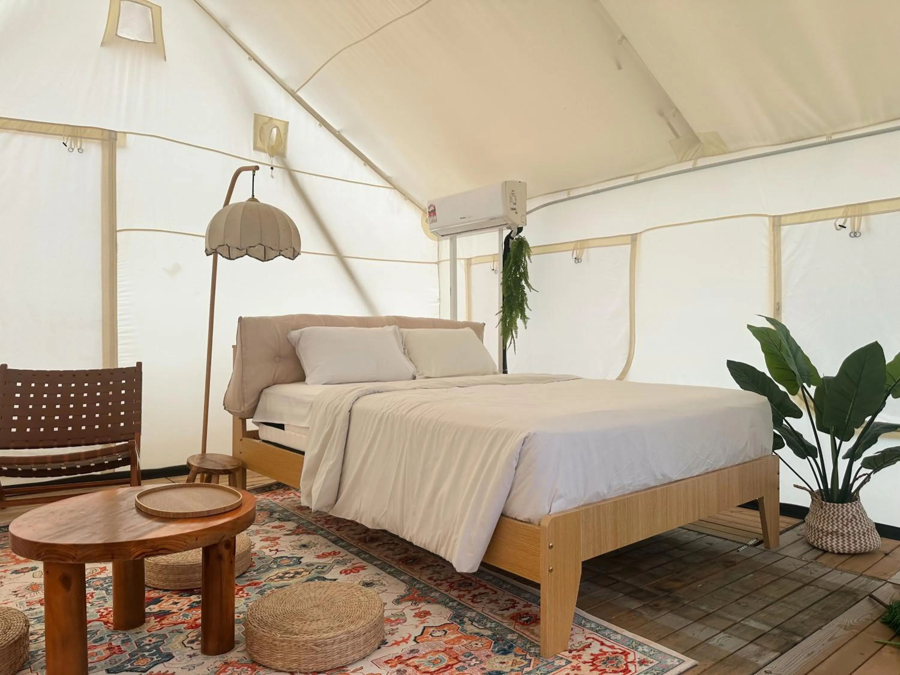 Glamping Tent  in Very Hotel