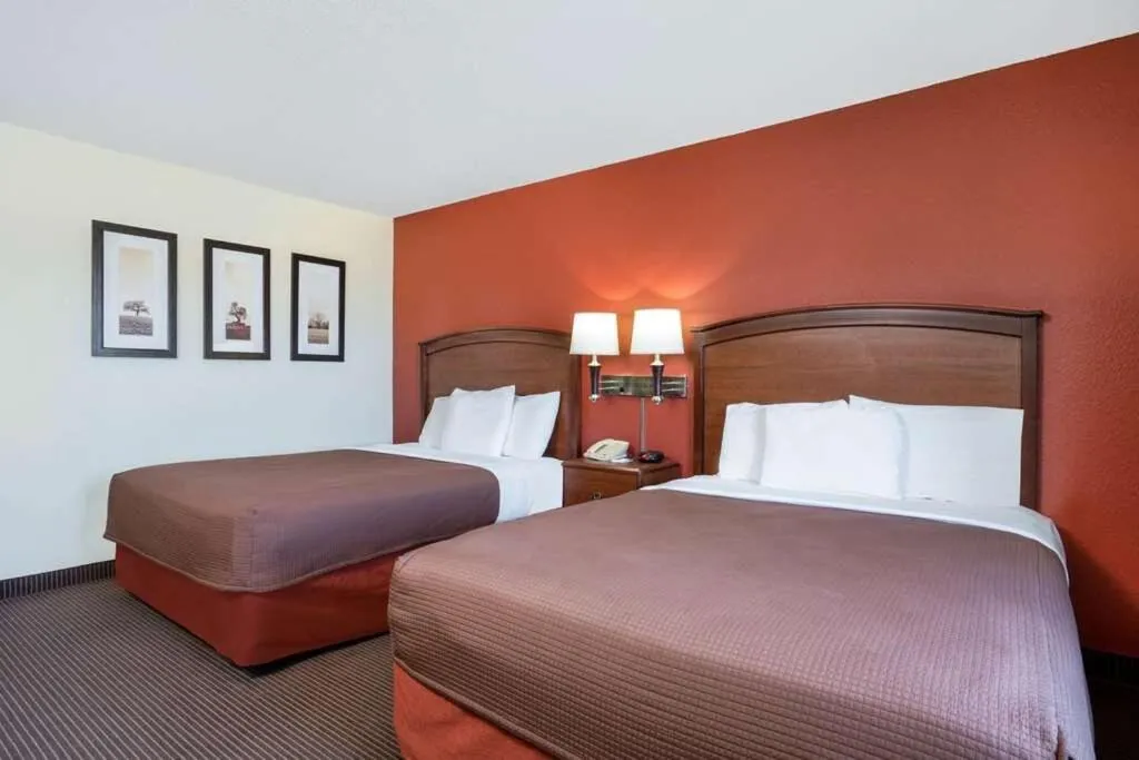 Queen Room with Two Queen Beds - Pet Friendly/Non-Smoking in AmericInn by Wyndham Park Rapids
