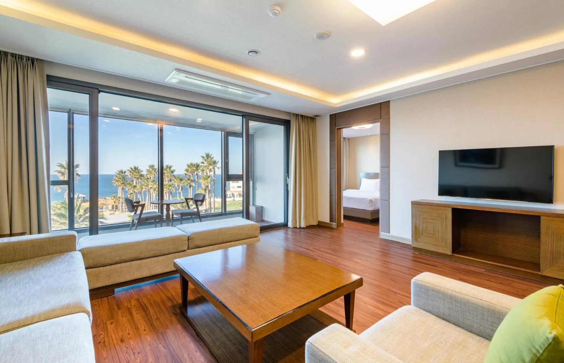 Family Suite in Uni Hotel Jeju