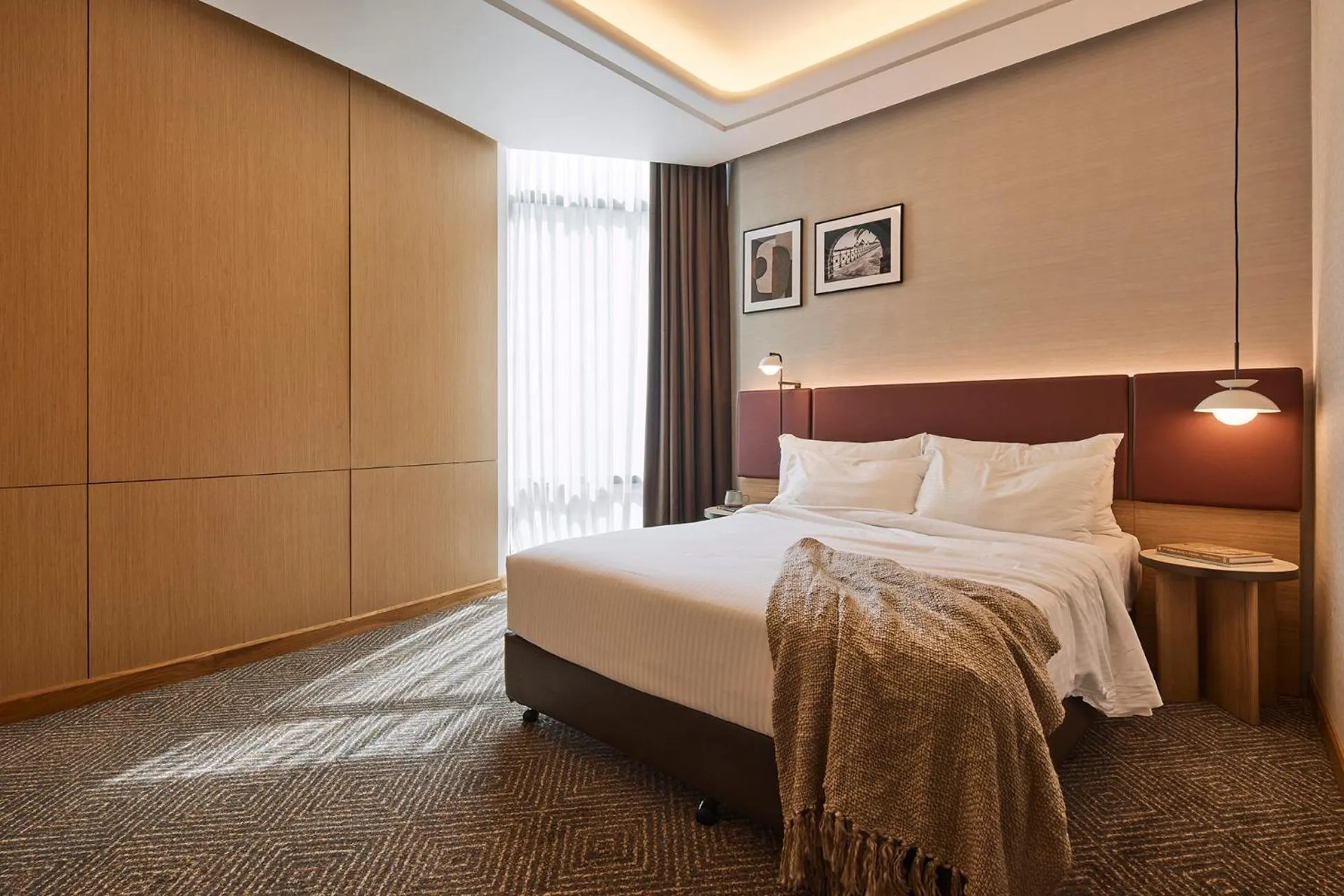 Premium Queen Room in Rydges Australia Square
