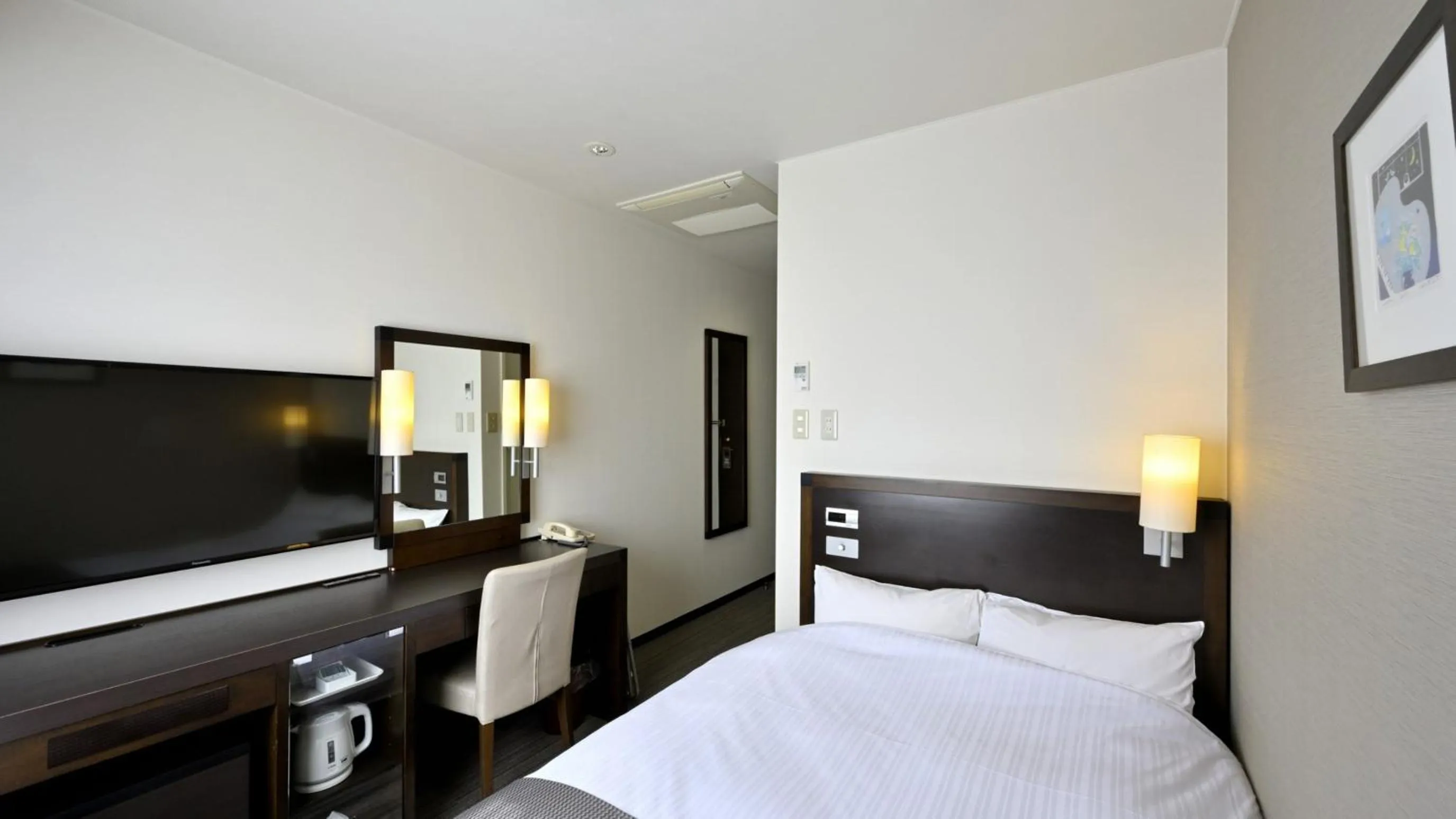 Standard Room - single occupancy - Smoking in Saijo Urban Hotel