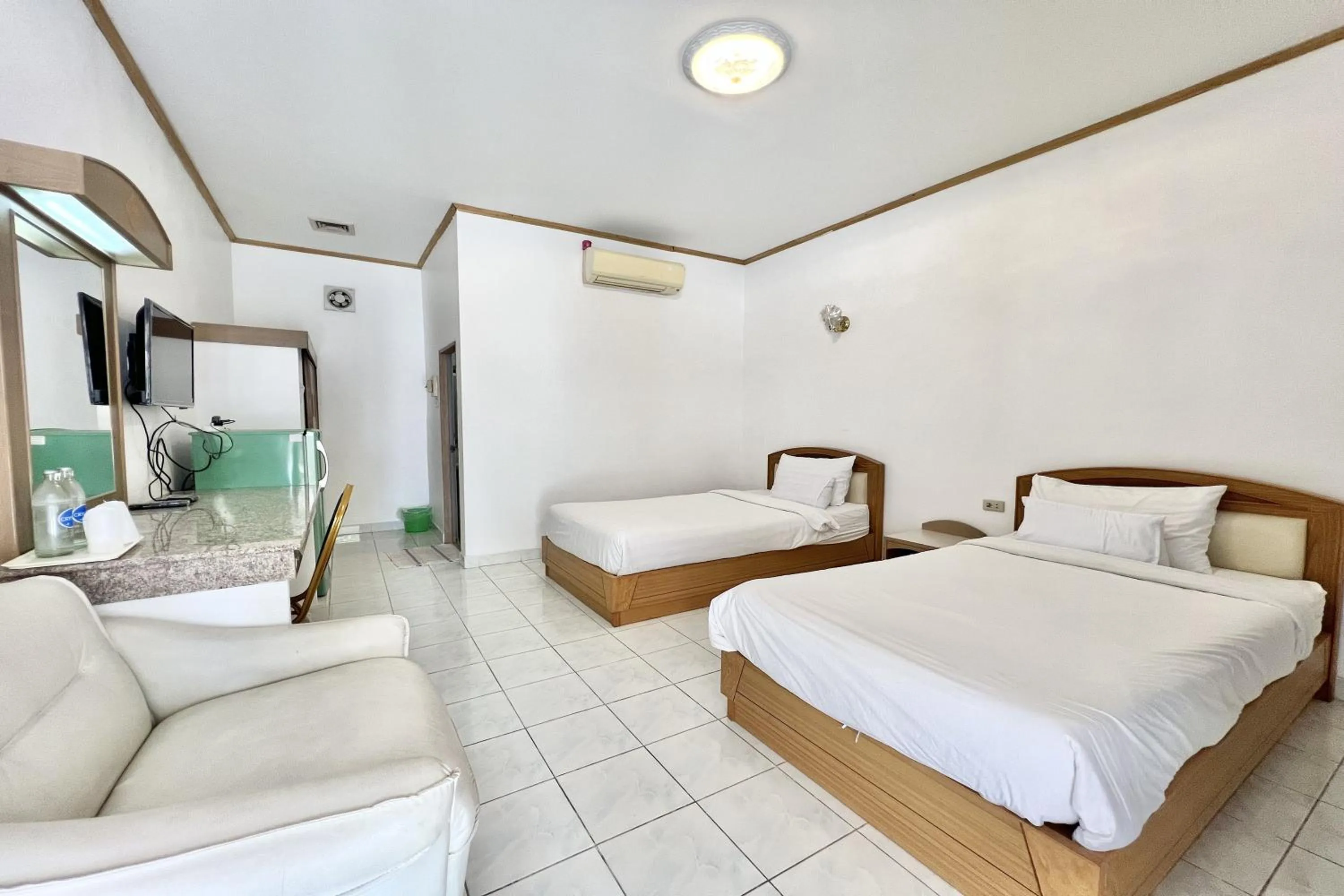 Superior Twin Room in Paradise Resort Buriram