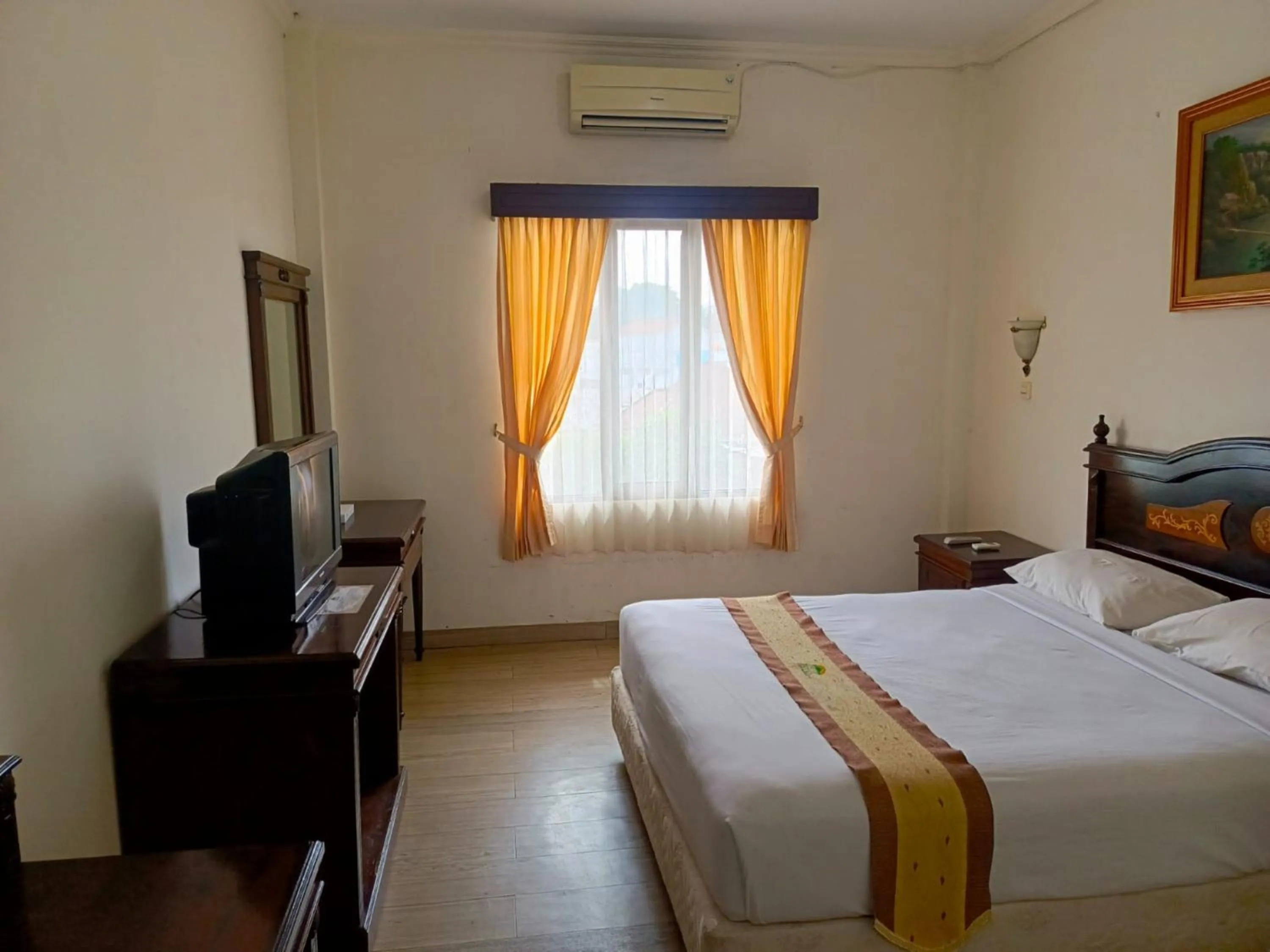 Standard Double Room in Hotel Bukit Serelo