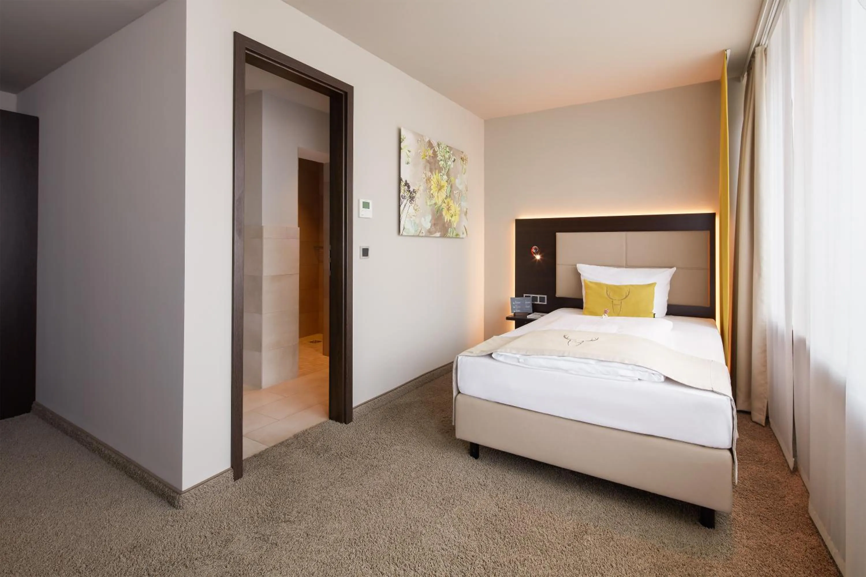 Single Room in Hotel Platzhirsch