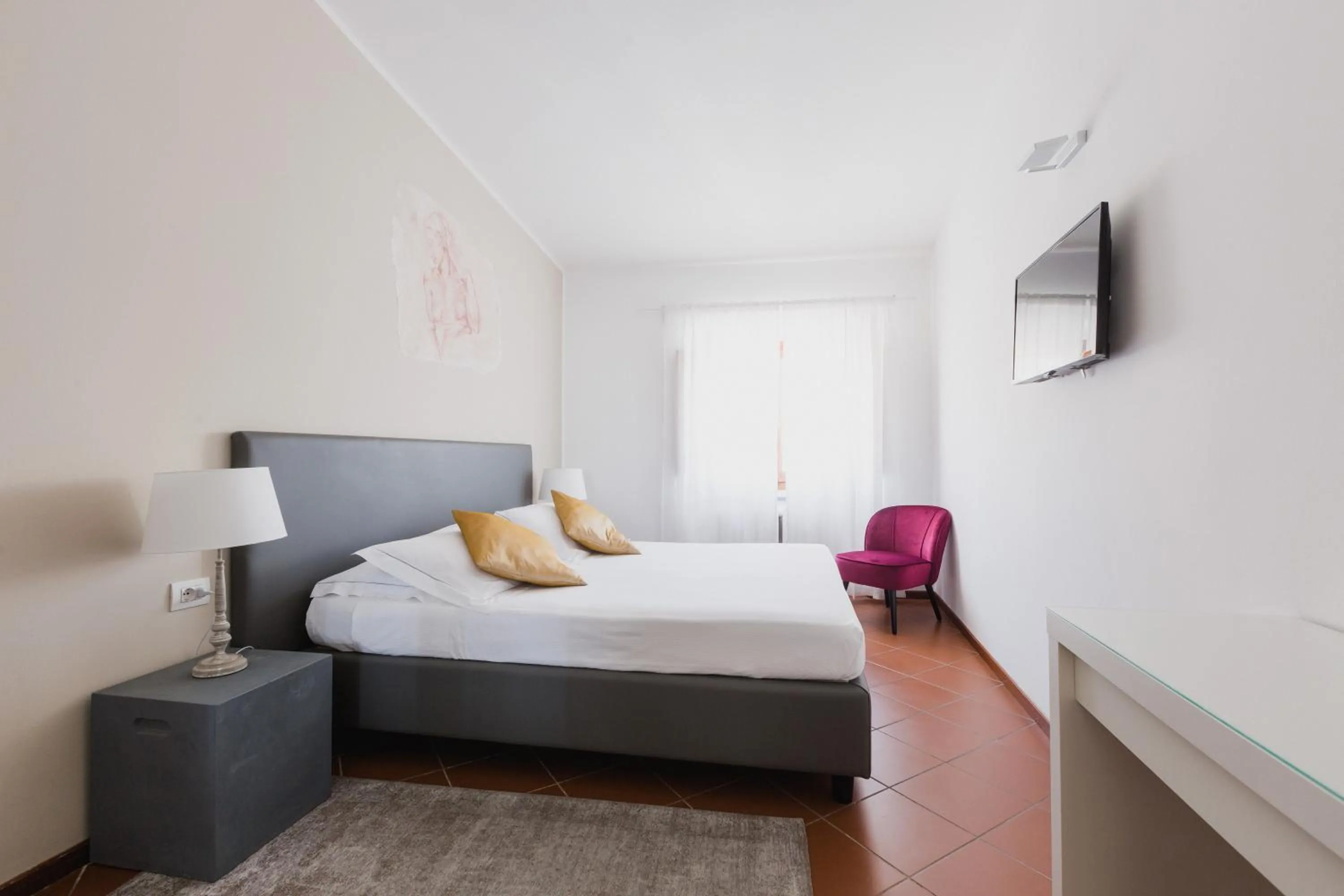 Double or Twin Room with City View - single occupancy in The Artists' Palace Florence