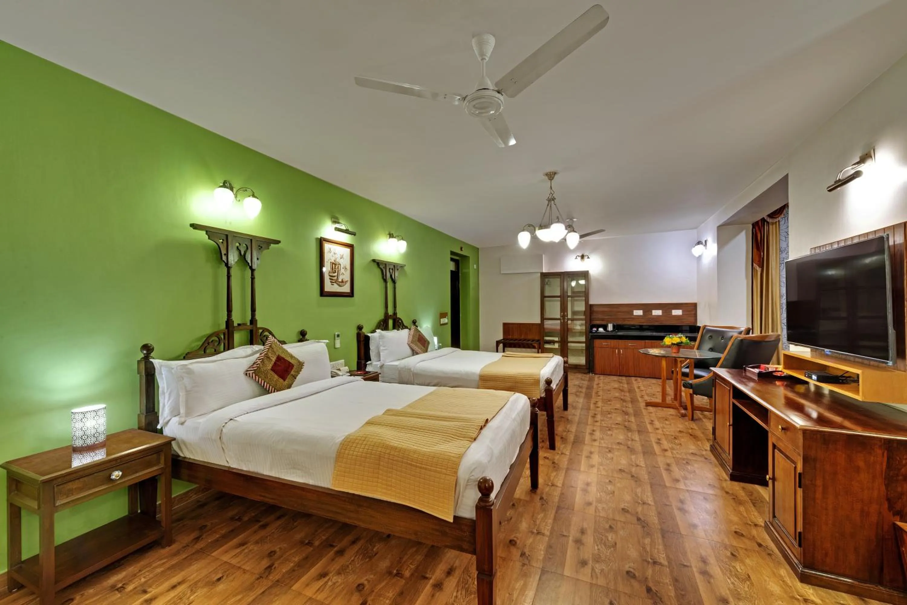 Premium Suite in WelcomHeritage Mani Mansion