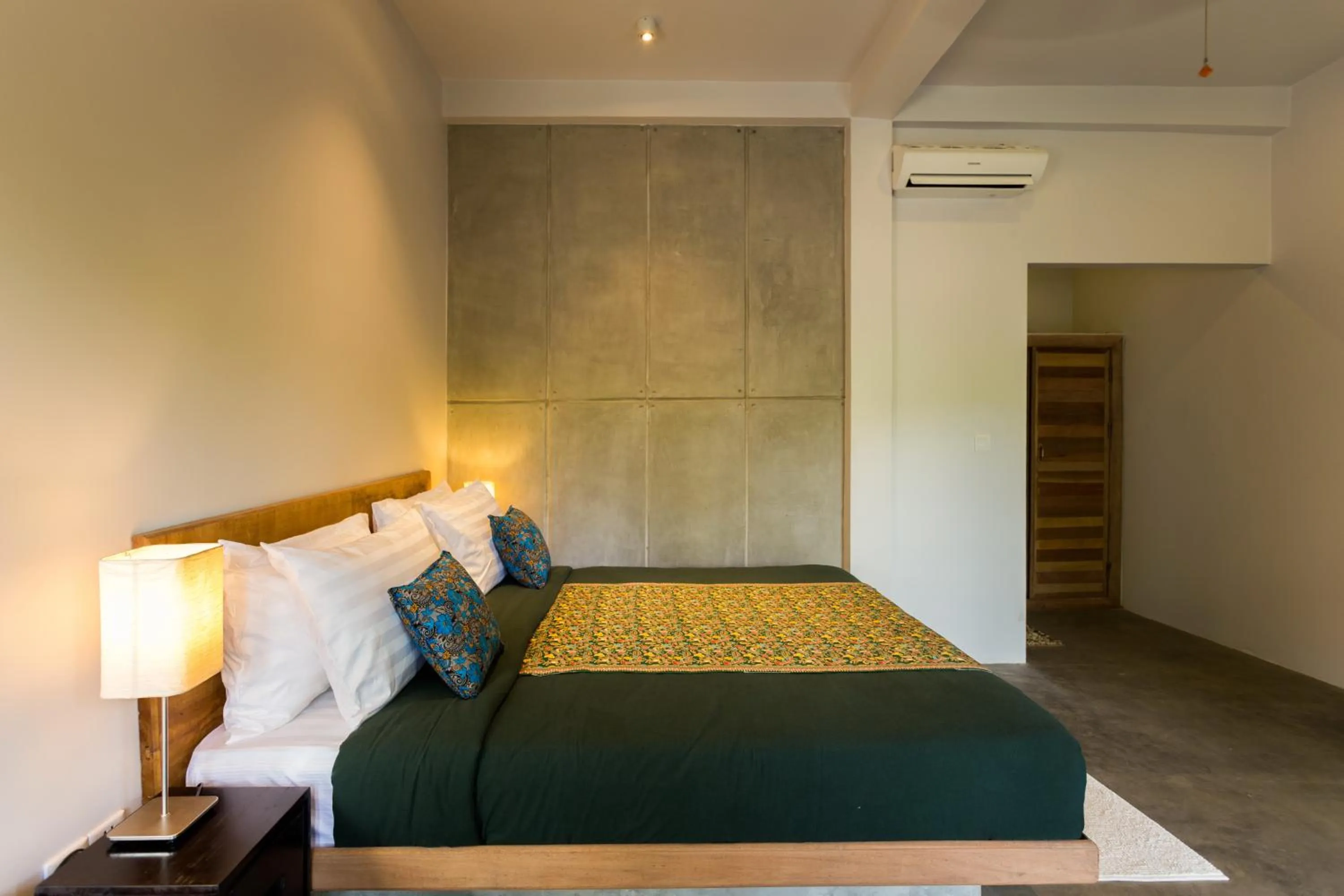 Garden Suite in Isann Lodge