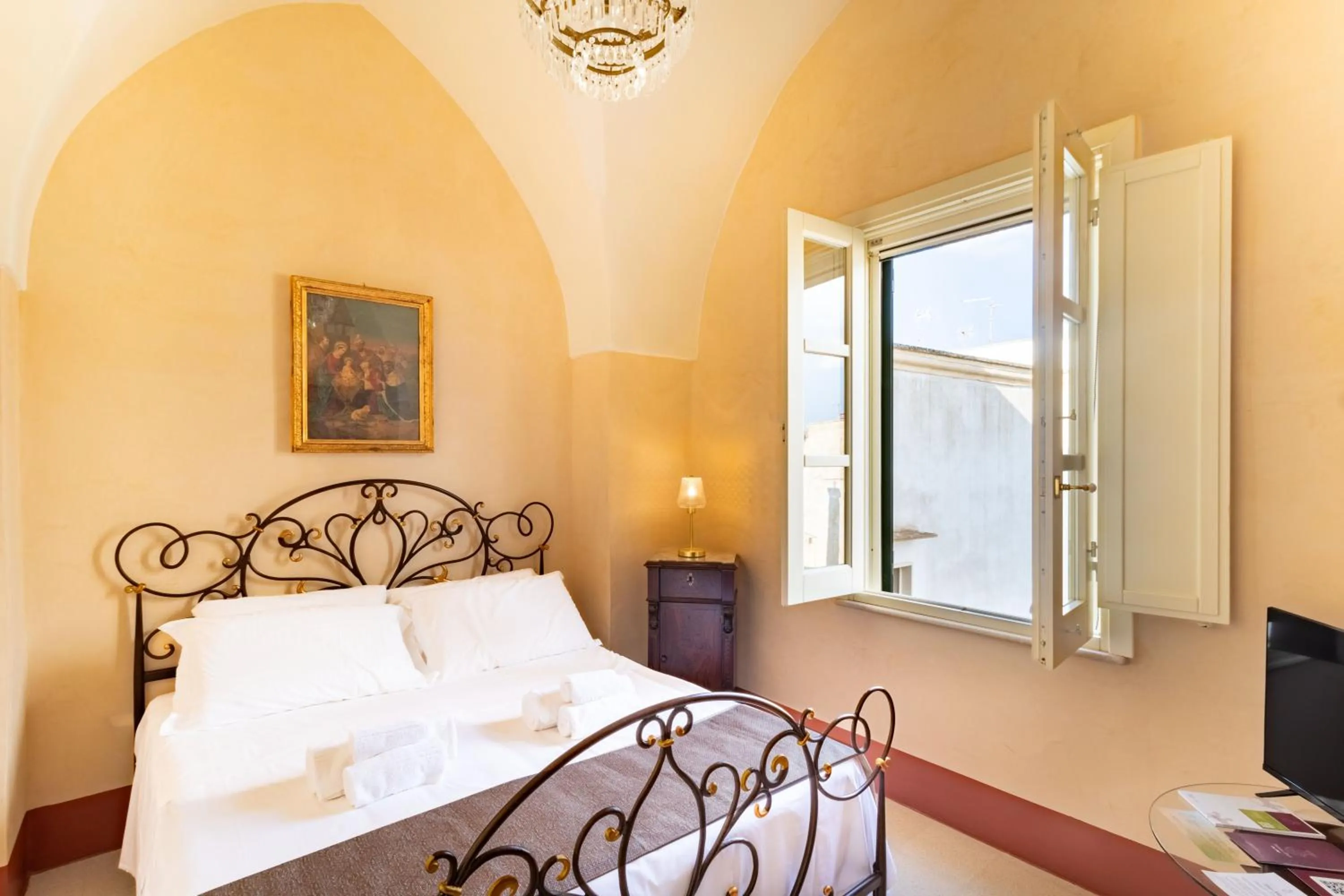 Junior Suite with Terrace in Palazzo Zacà