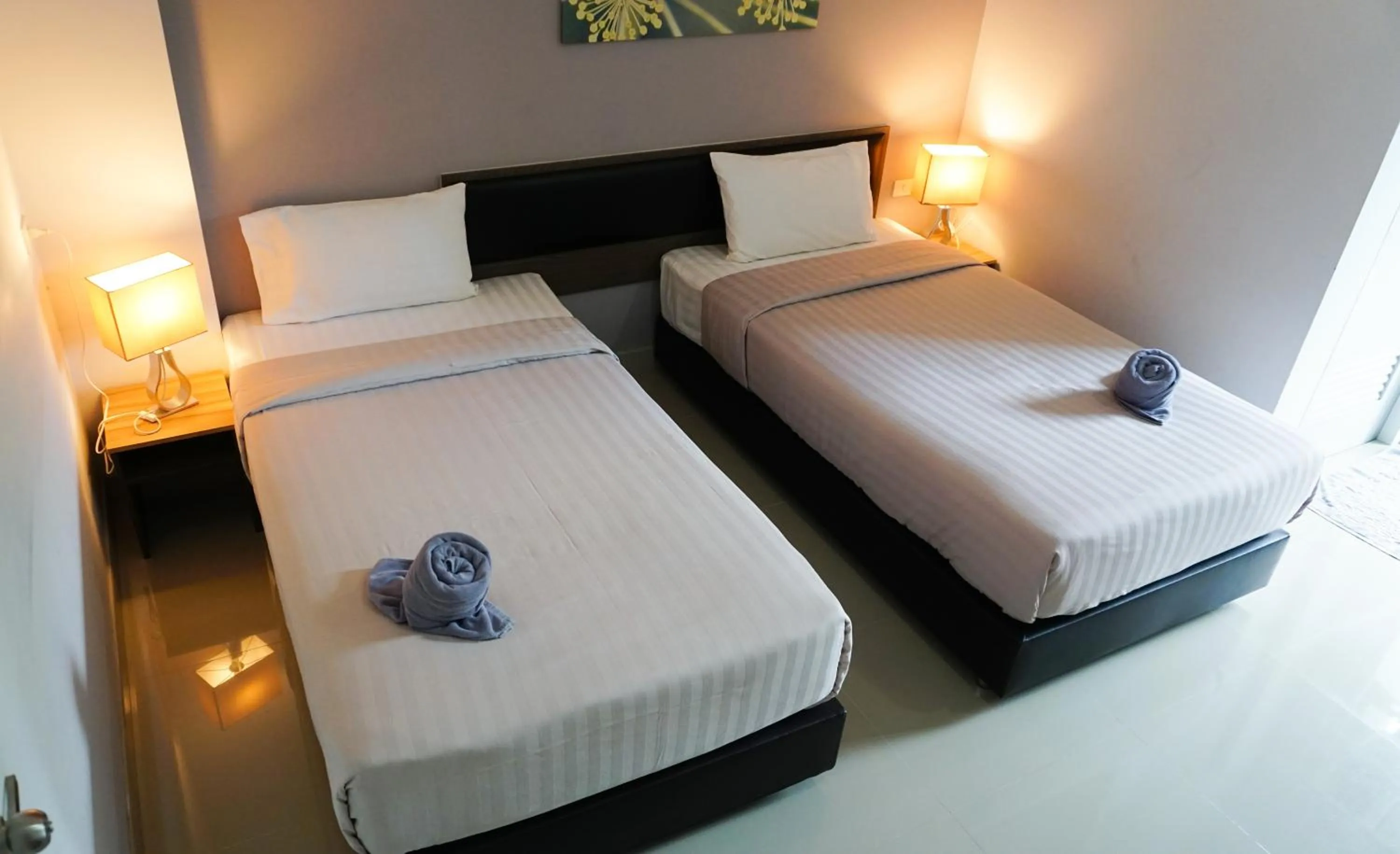 Superior Twin Room in Zada Residence