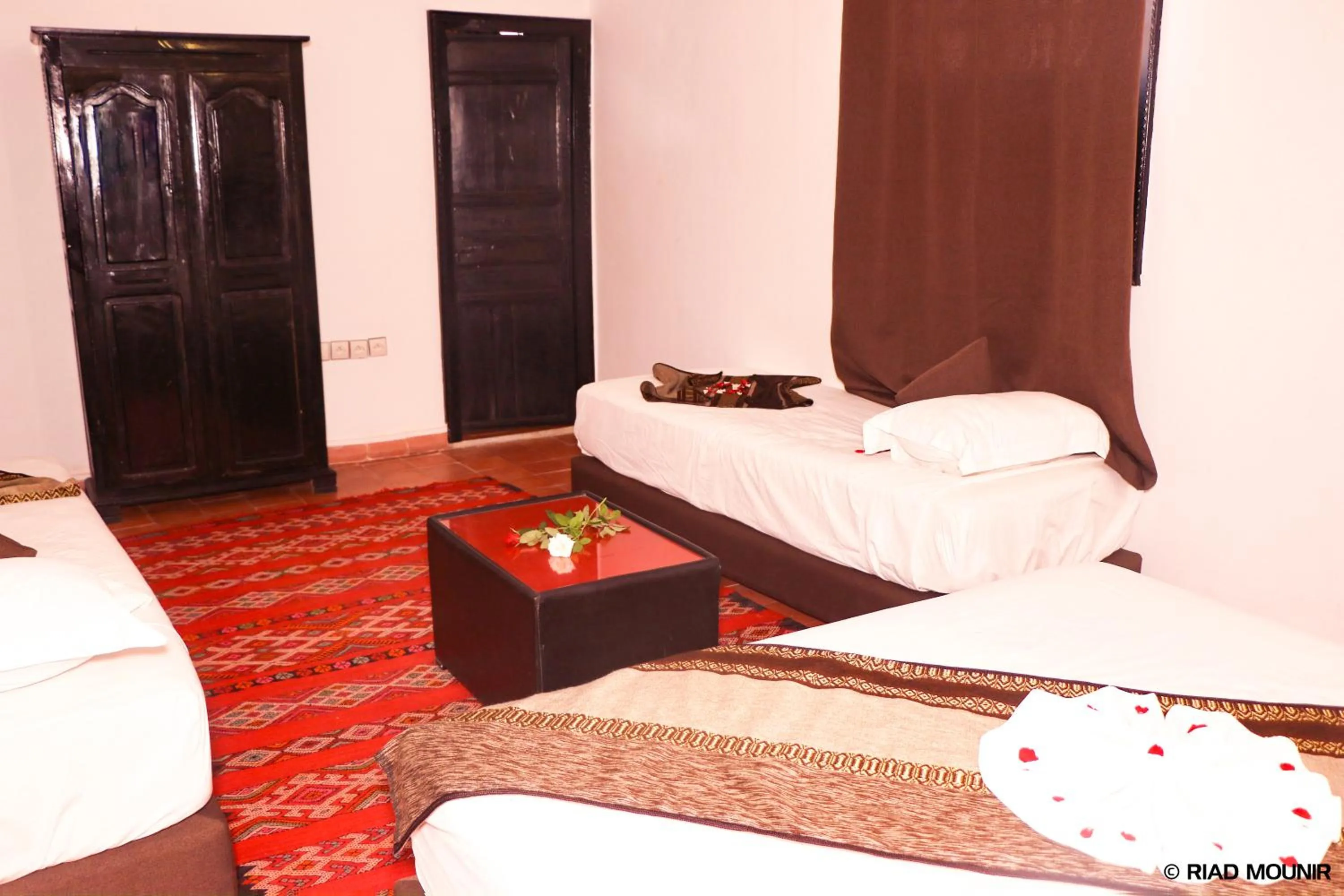 Triple Room in Riad Mounir