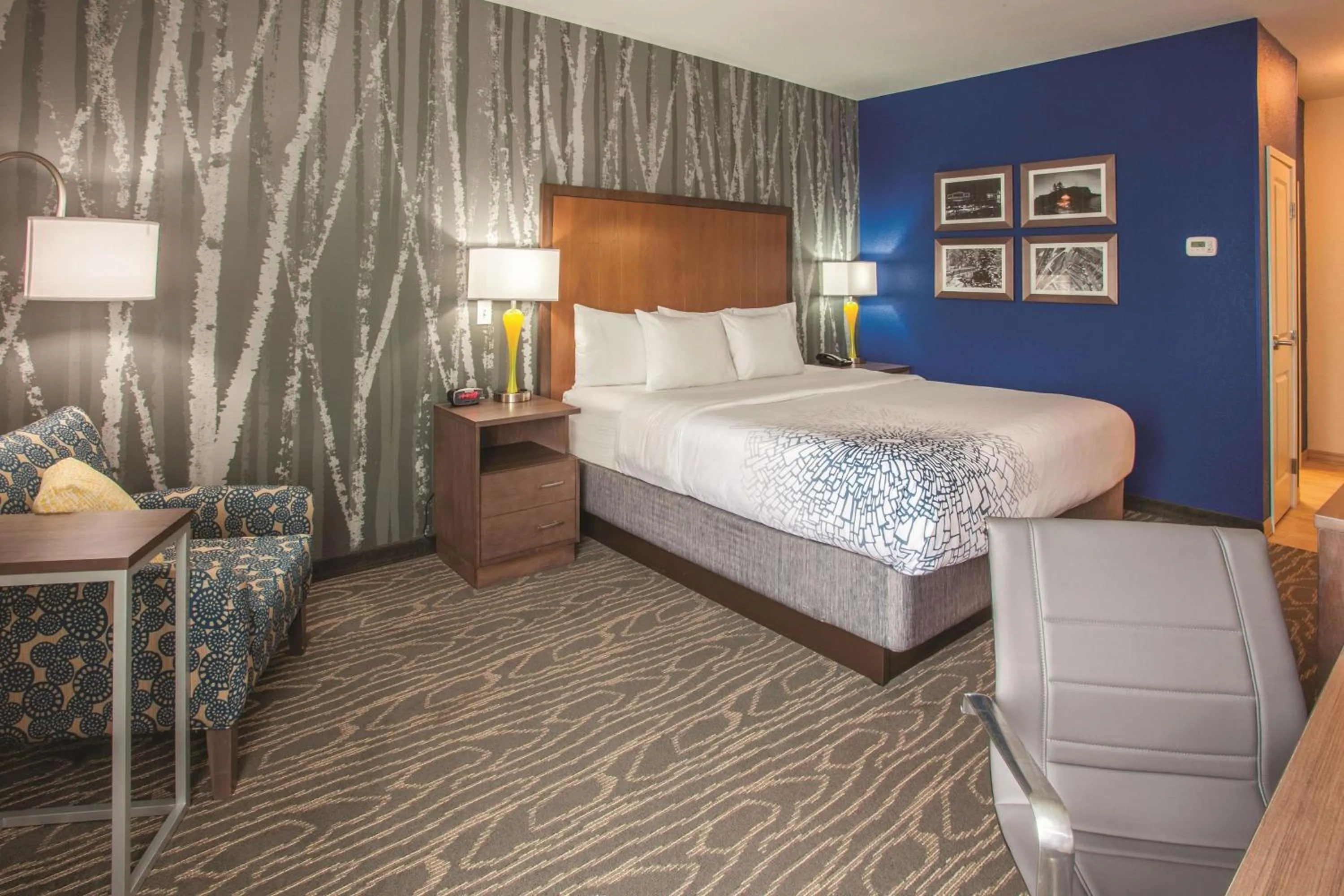 King Room in La Quinta by Wyndham Duluth