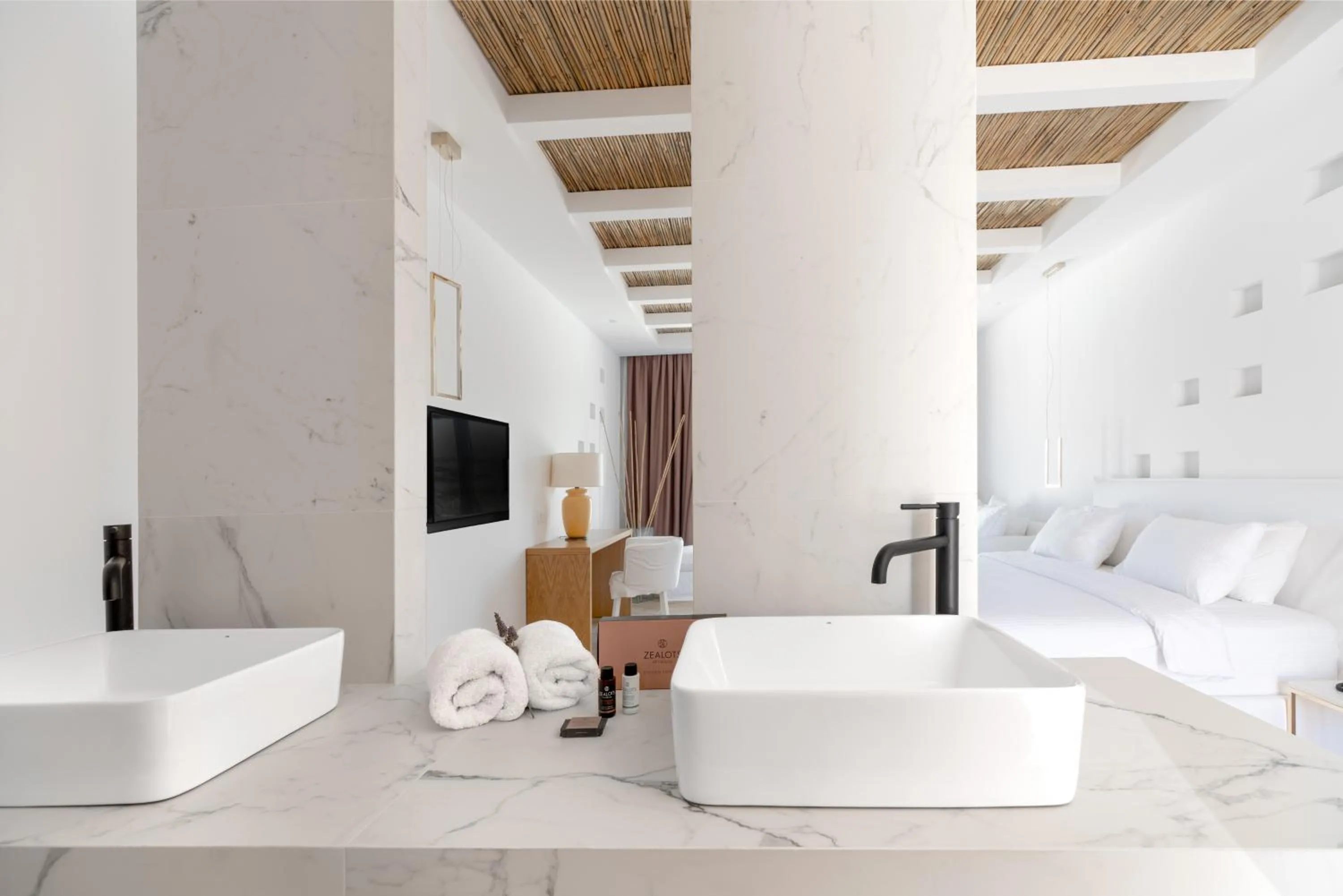 Bed in Cape Mykonos