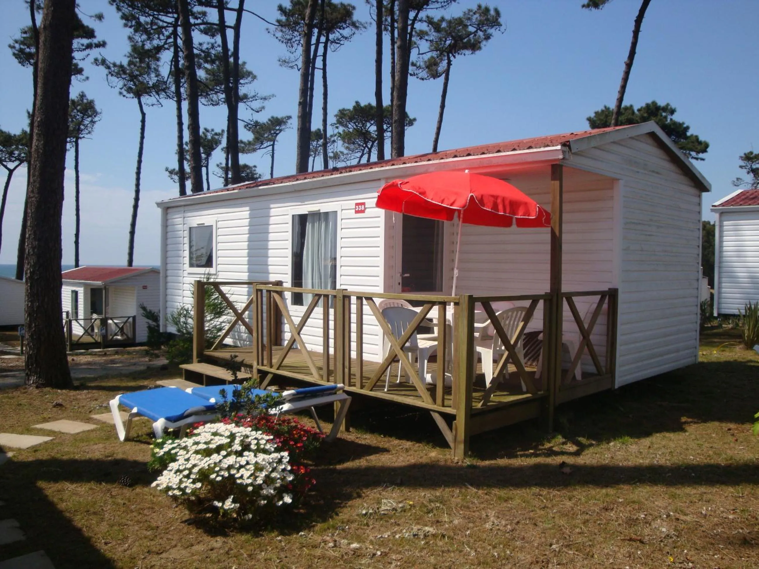 Caravan (5 Adults) in Parque de Campismo Orbitur Angeiras