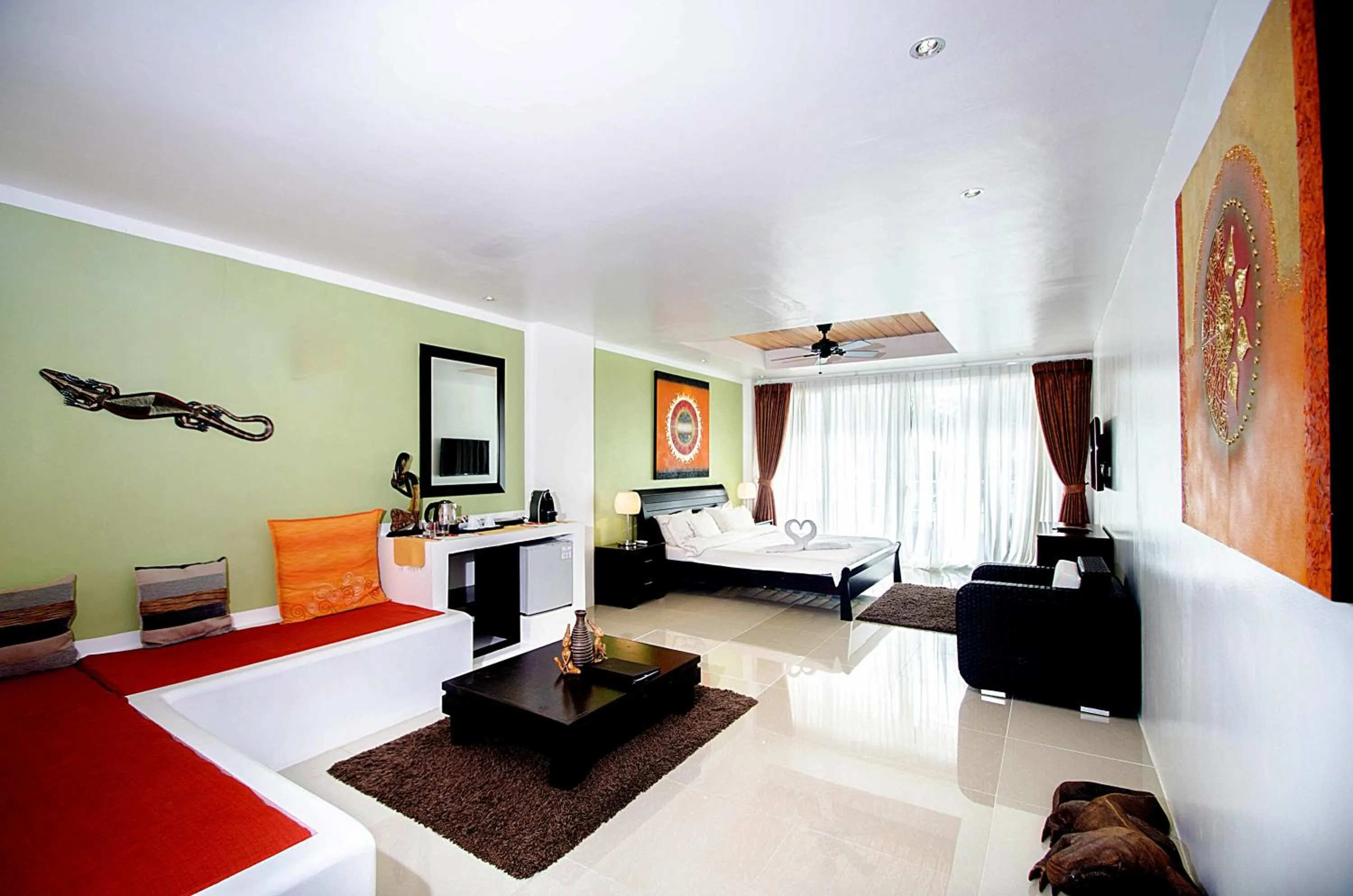 Deluxe King Suite in Calypso Beach and Dive Resort