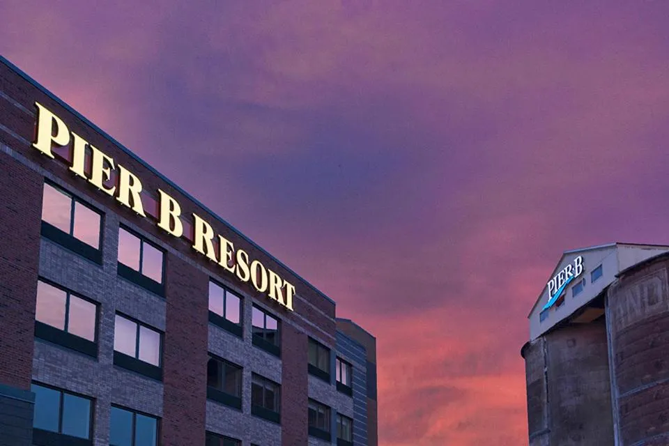 King Classic Room - ADA in Pier B Resort