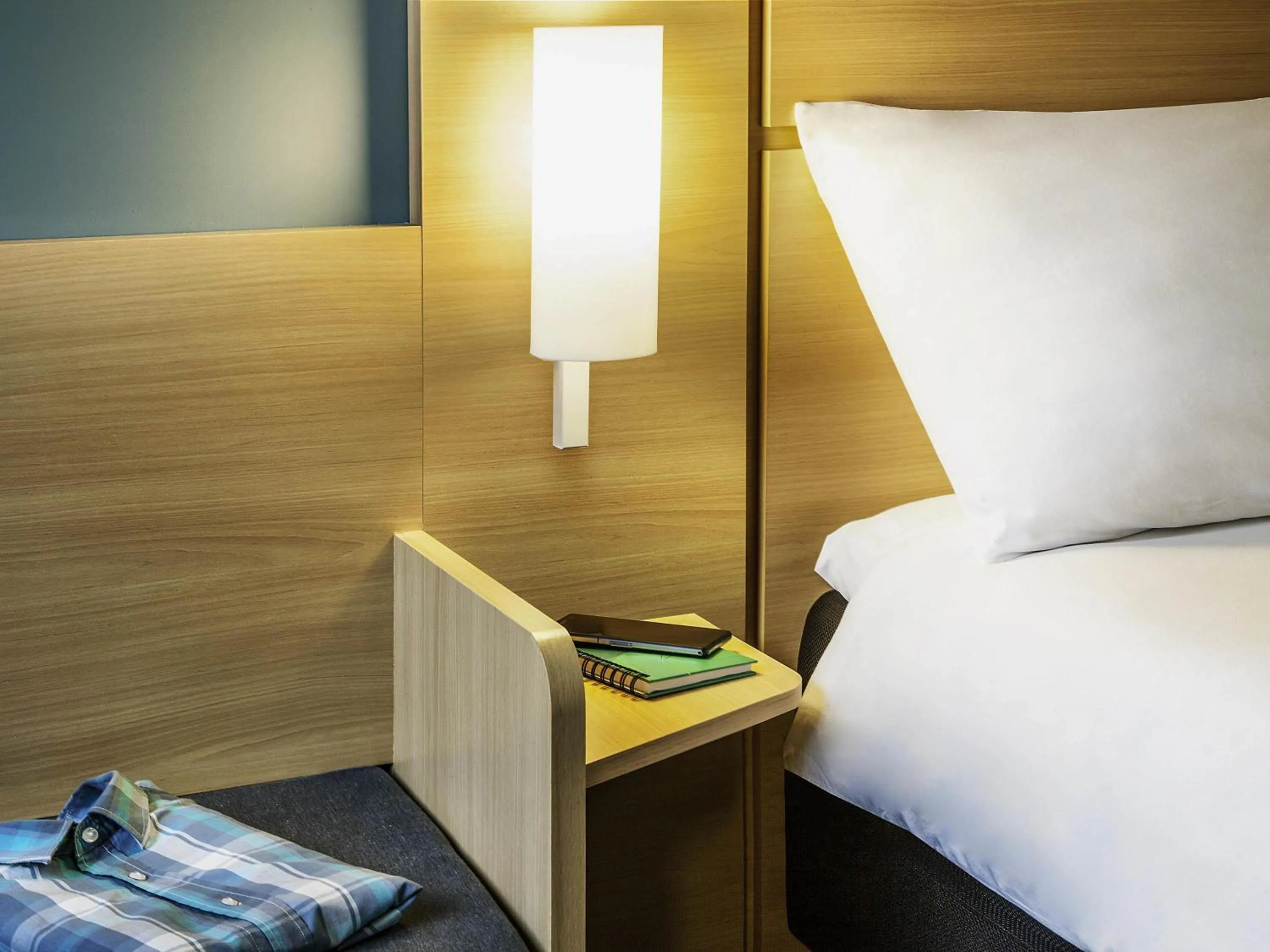 Standard Double Room and an Extra Bed for children in ibis Juiz de Fora