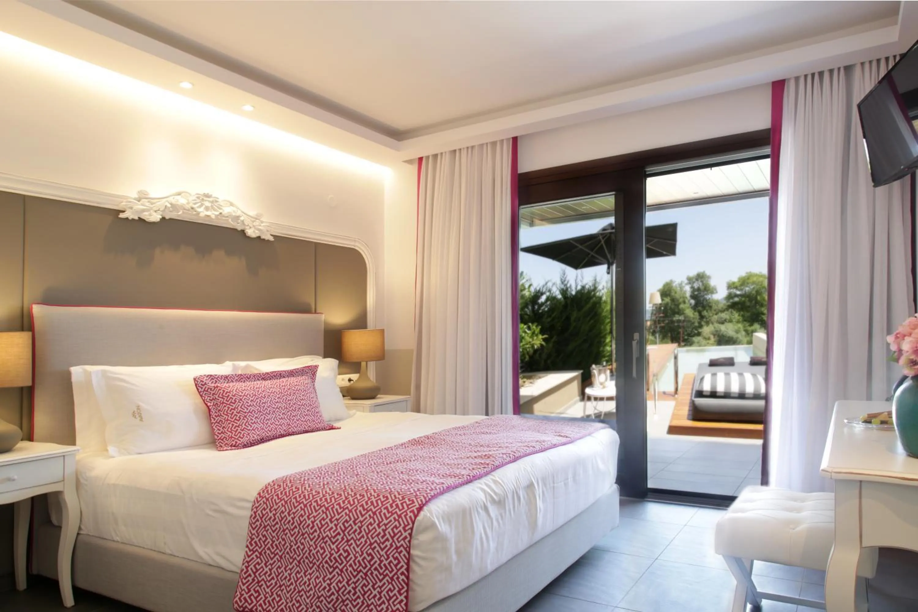 Deluxe Room With Private Pool in Avaton Luxury Beach Resort - Relais & Chateaux