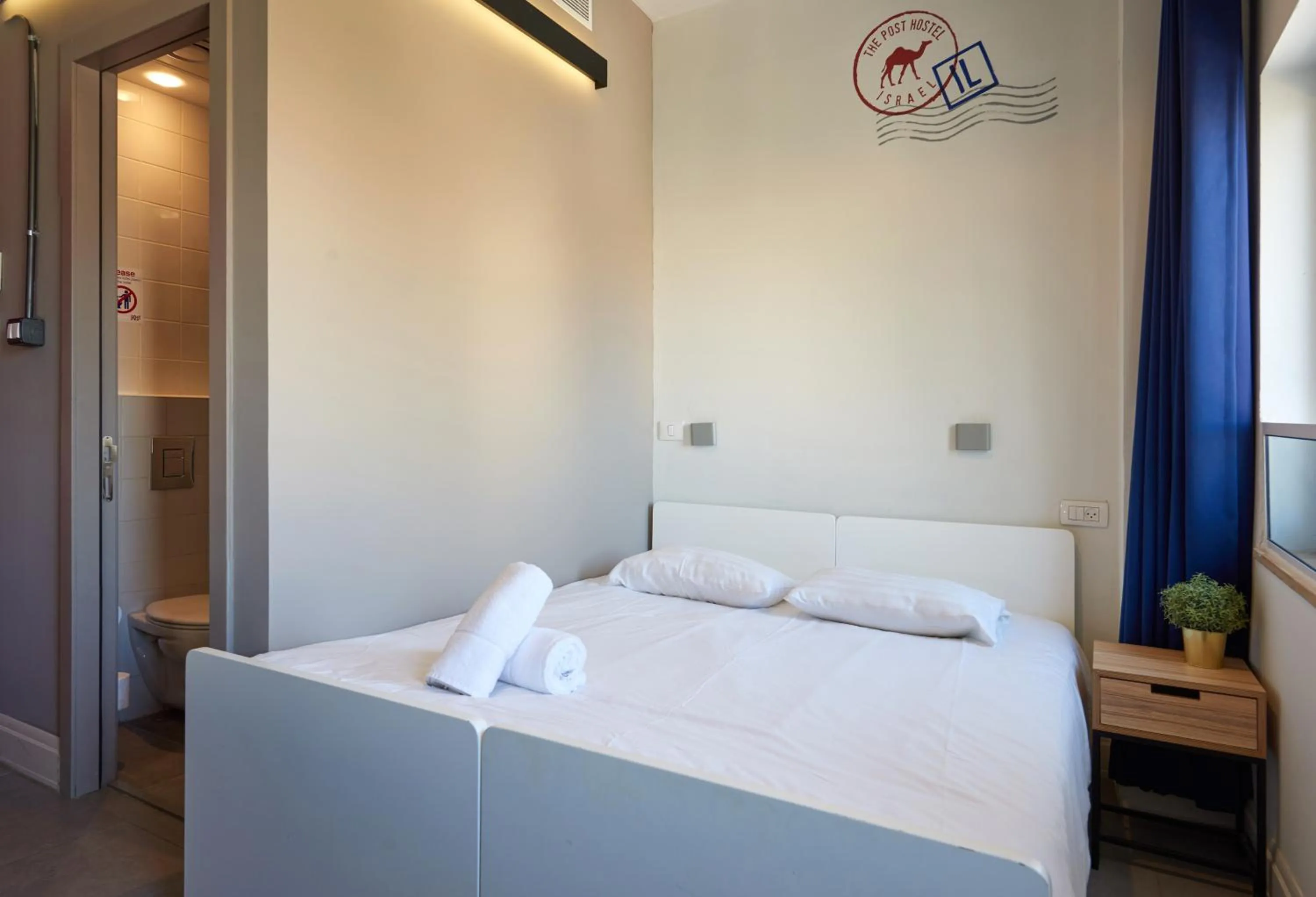 Double Room with Private Bathroom - single occupancy in The Post Hostel Jerusalem