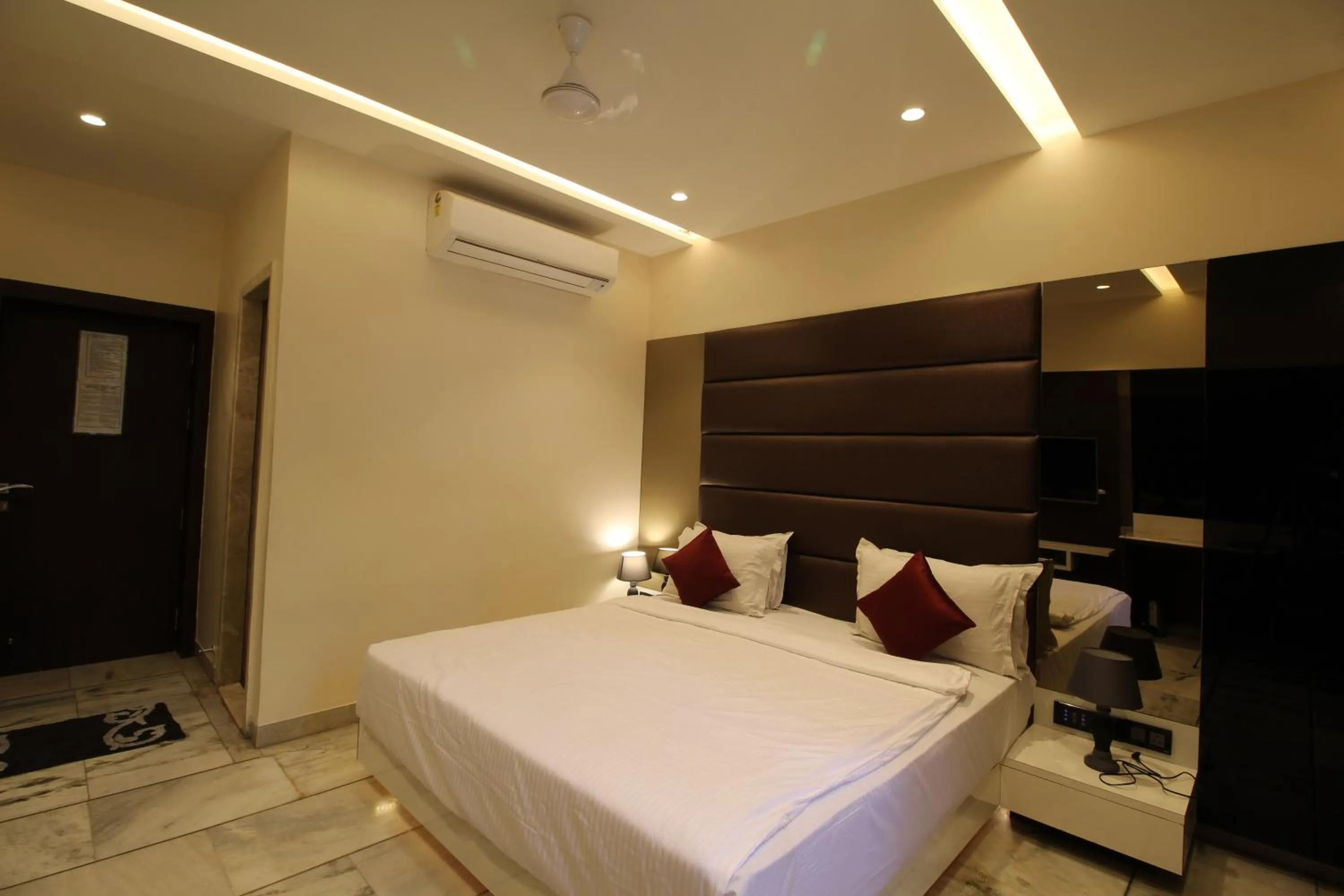 Executive Room in Hotel Shivam