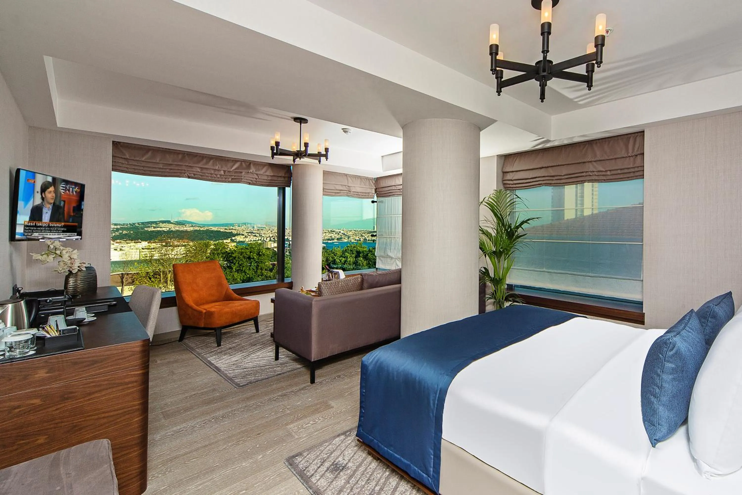 Luxury Corner Room in Arts Hotel Harbiye - Special Class