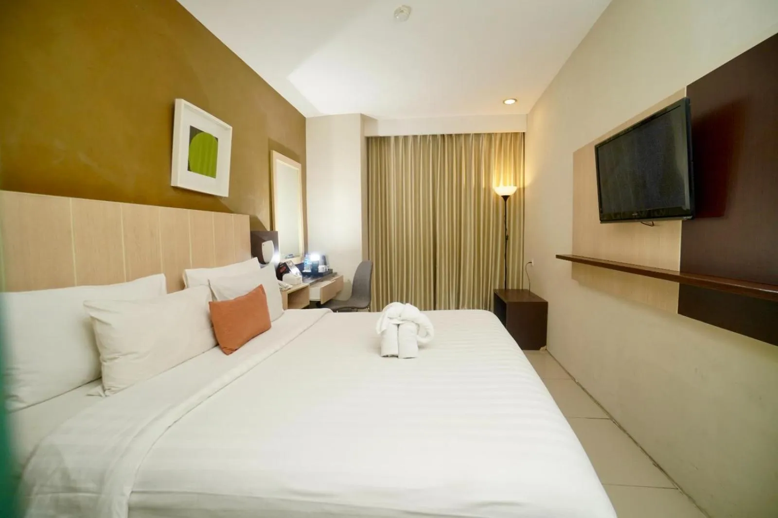 Superior Double Room in De Laxston Hotel Yogyakarta, Azana Hotels Collection