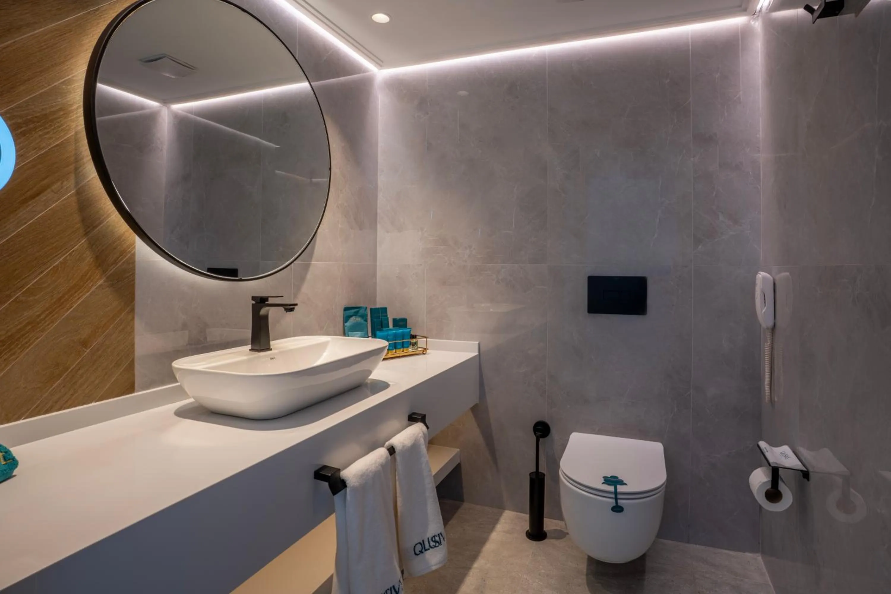 Double or Twin Room with Sea View in Qlusive Hotel