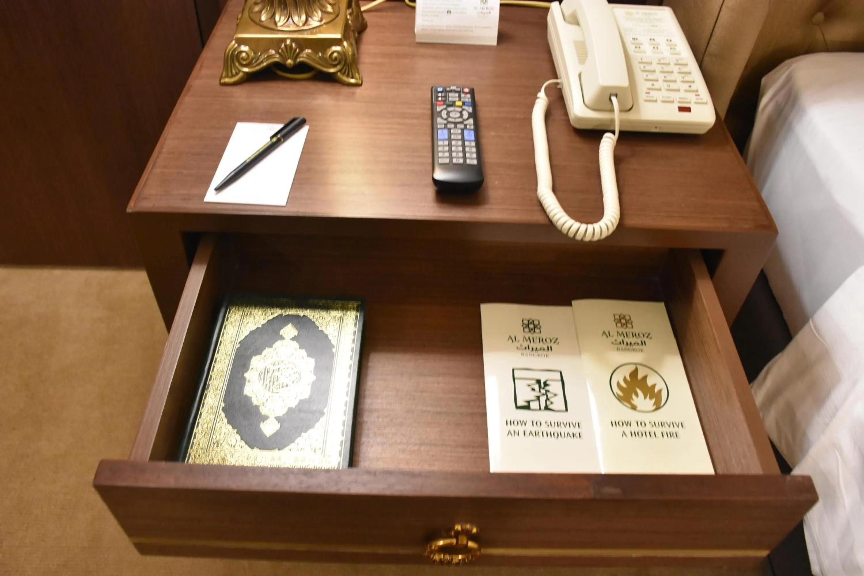 Superior Double or Twin Room with City View in Al Meroz Hotel Bangkok - The Leading Halal Hotel