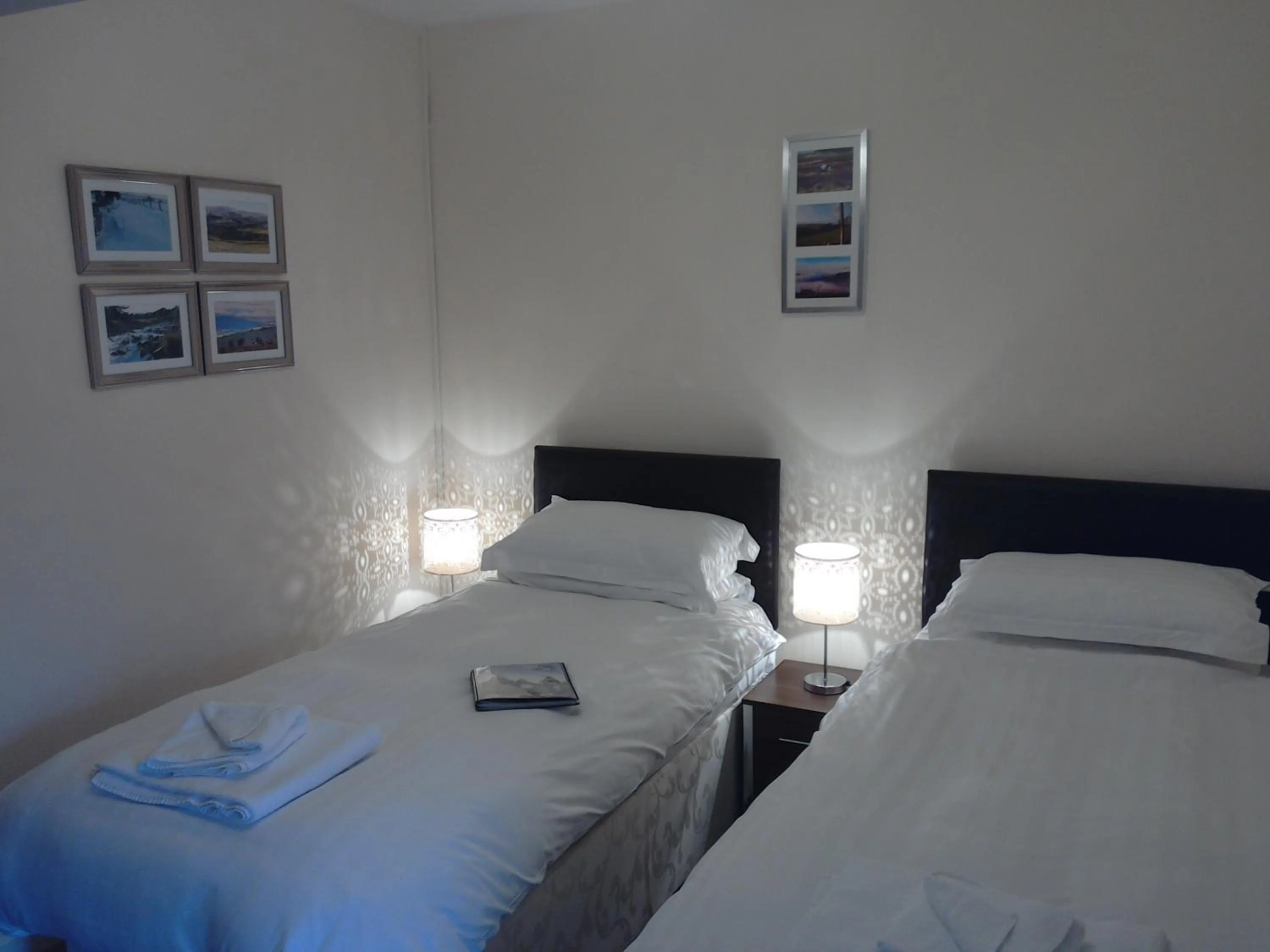 Two-Bedroom Apartment in Old Coach House At The Golden Lion